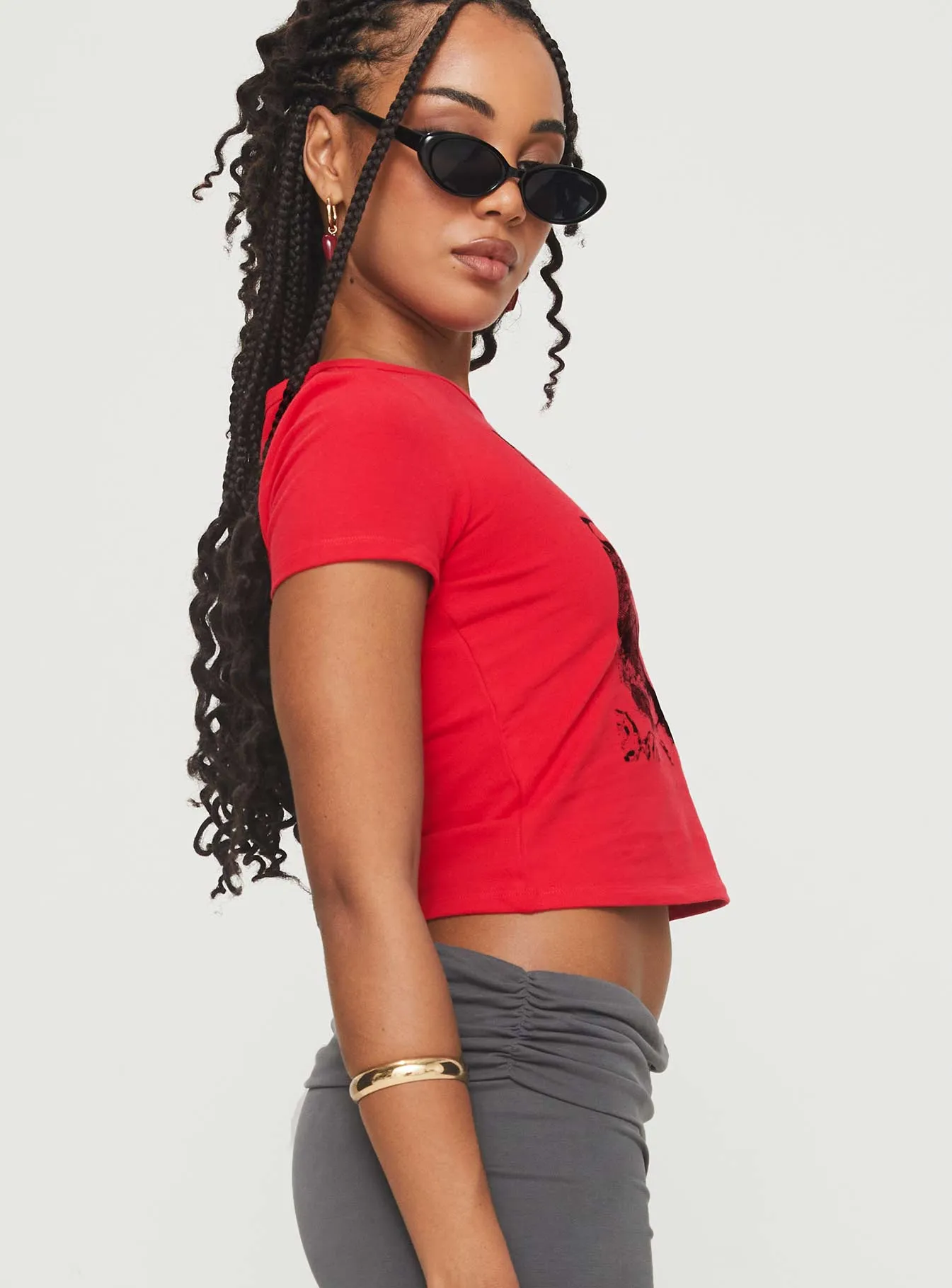 Classic Trend Look Akeko Tee Red