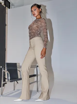 Non Iron Technology Kinkirk Flared Pants Taupe