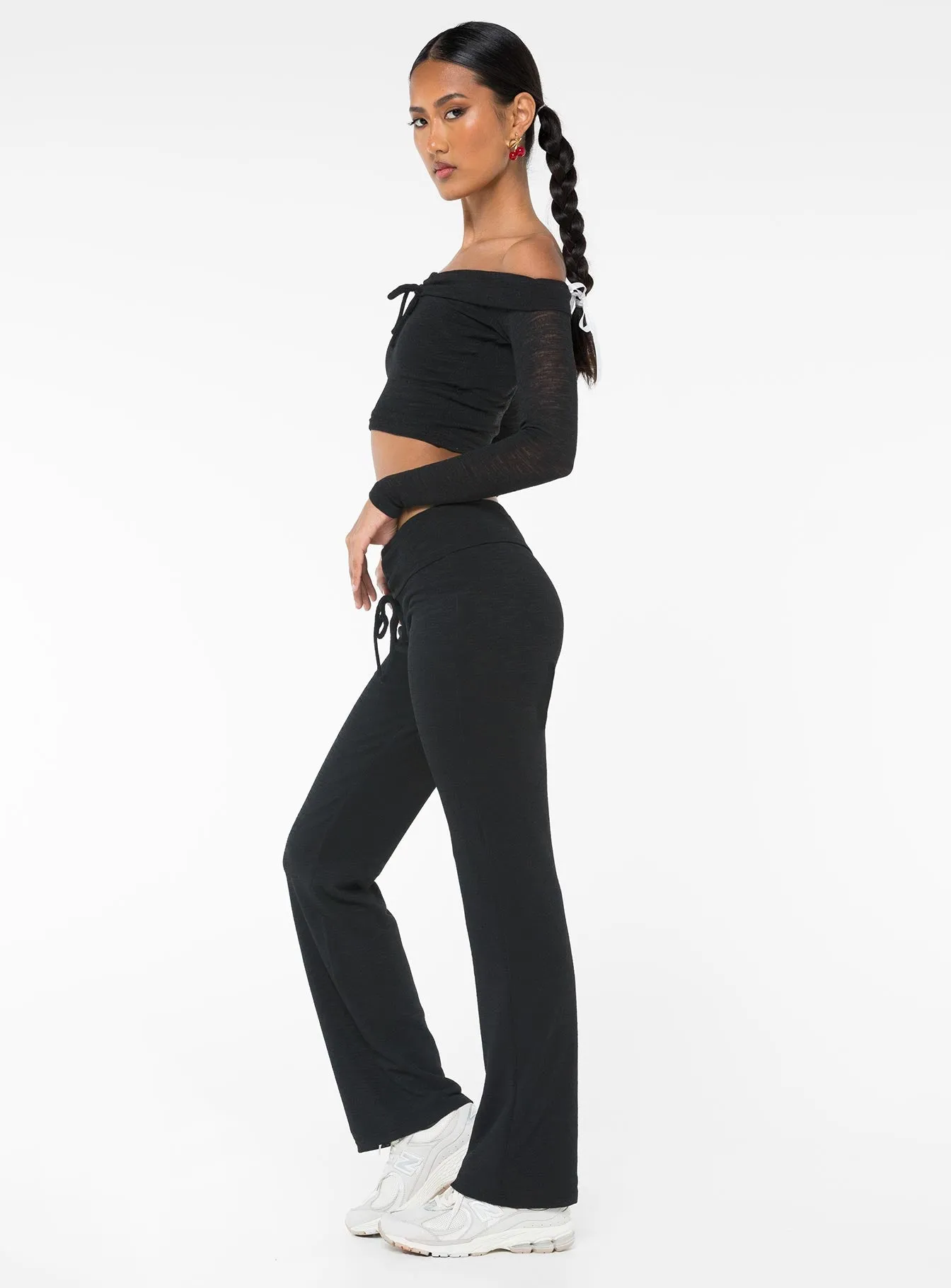 Laurenita Pants Black Chilly Weather Fit