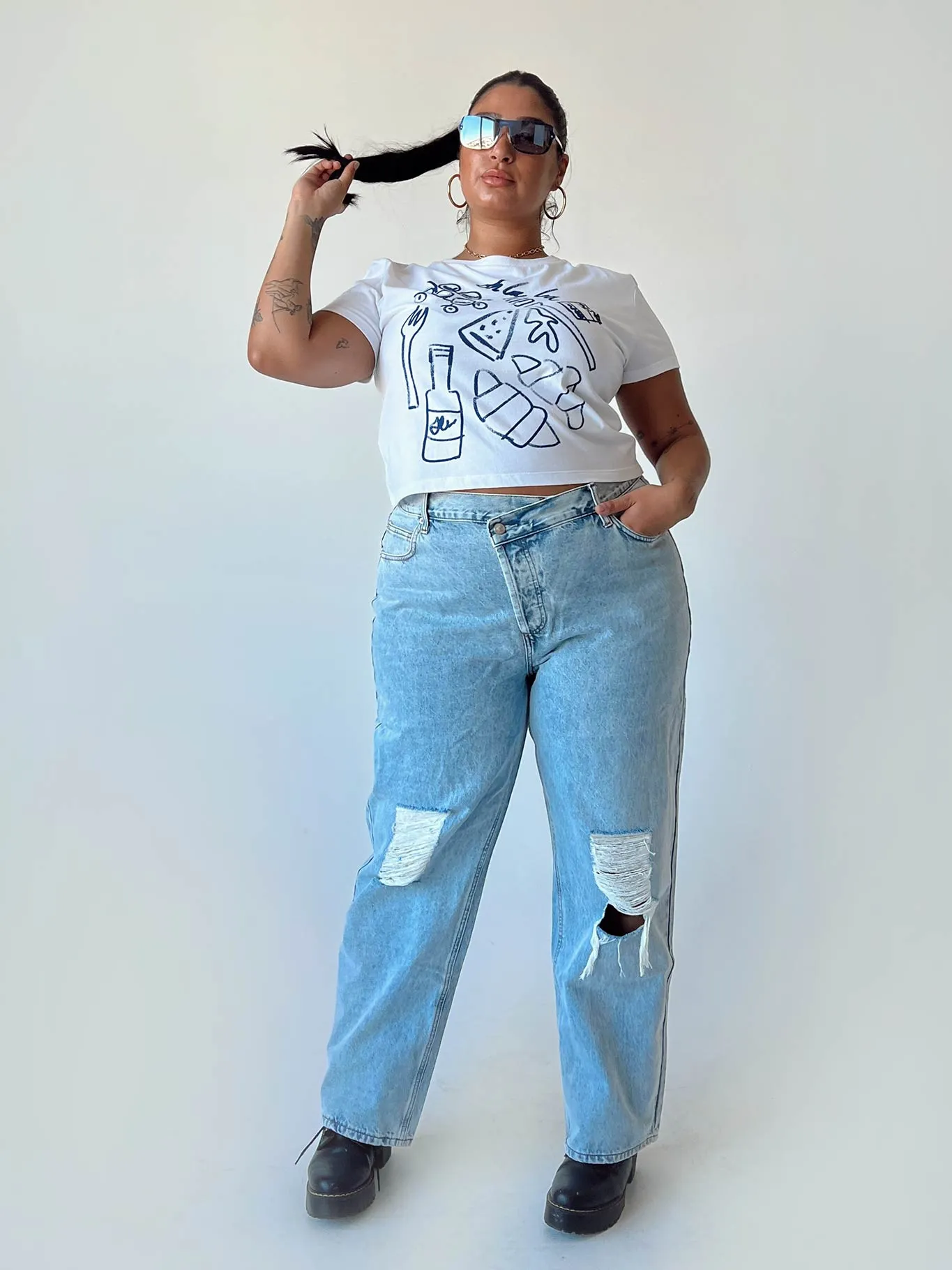 Heather Texture Finish Stretch Material Continental Breakfast Tee White Curve