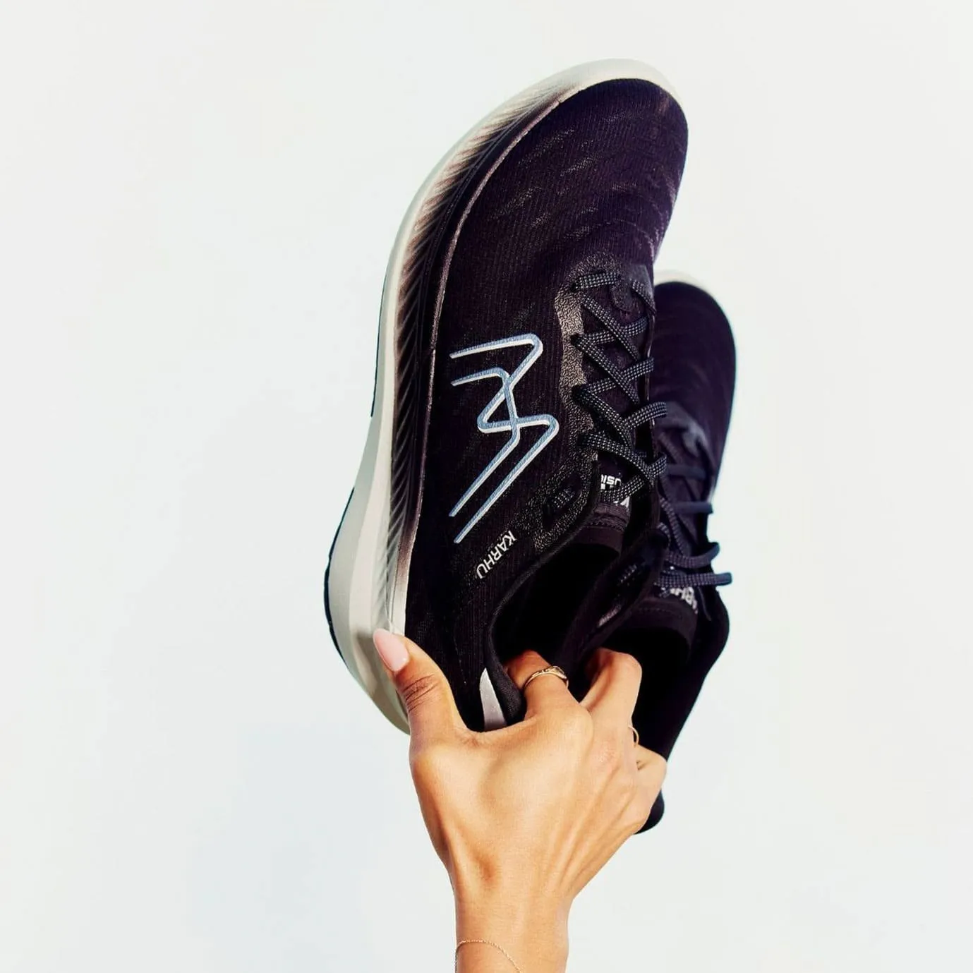 photo shoot Non Slip Standing Workers WOMEN'S FUSION 4.0 HIVO - BLACK / STORMY WEATHER
