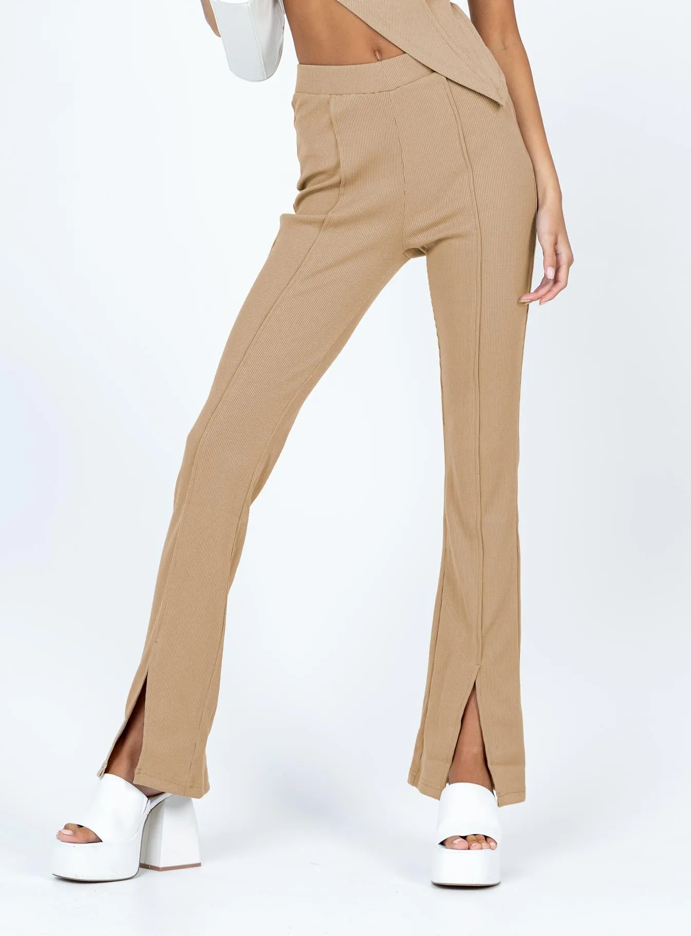 Layer Comfort Minimalist Fit Fayth Ribbed Pants Brown