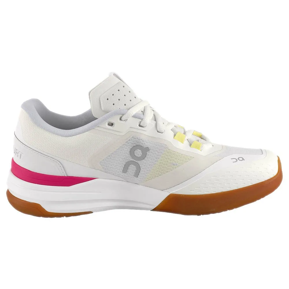 Lightweight Upper On Women's THE ROGER Advantage Pro - Ivory/Pink
