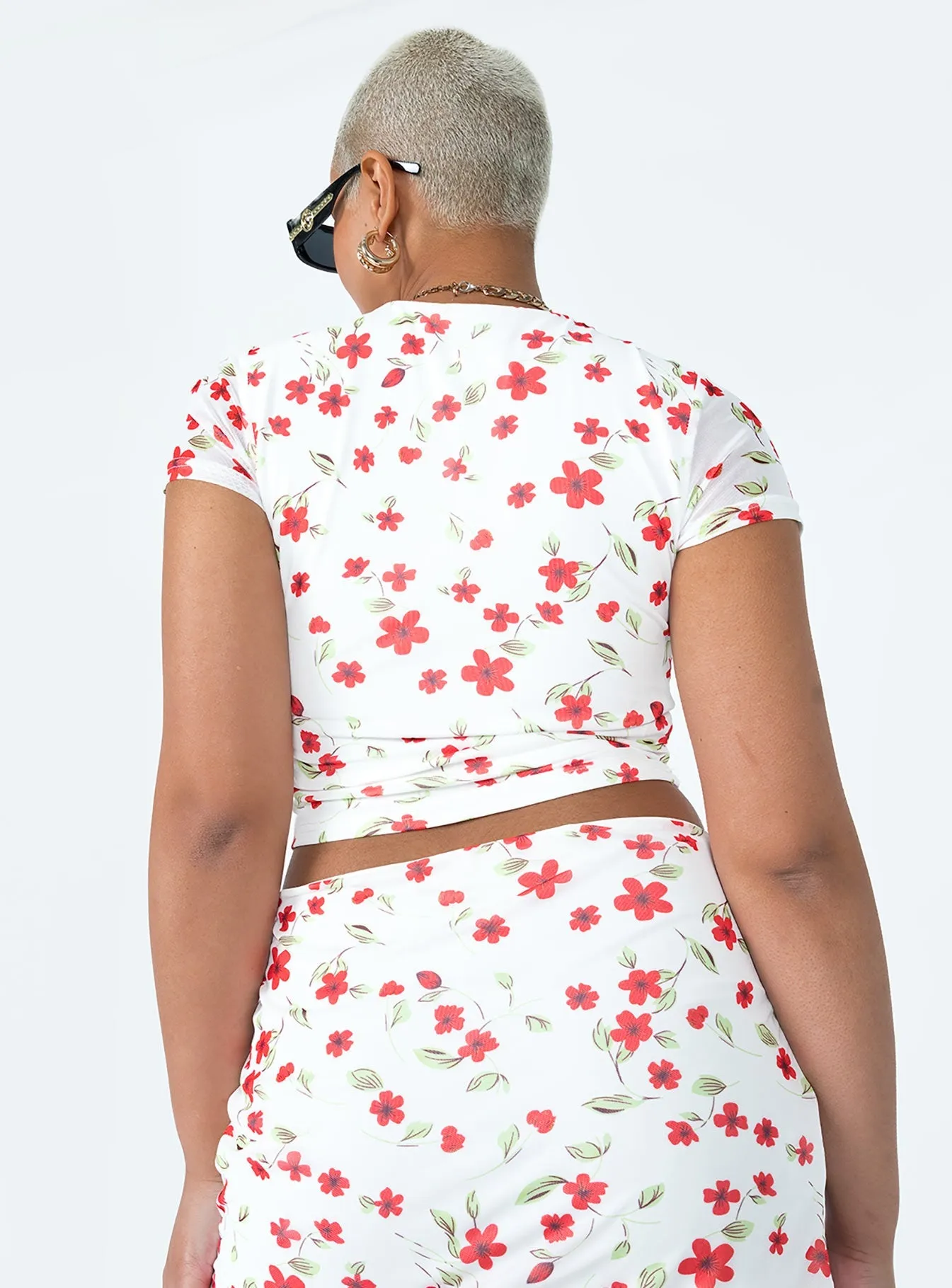Bold Move Top White Floral AntiStaticLining Soft Fit Wear
