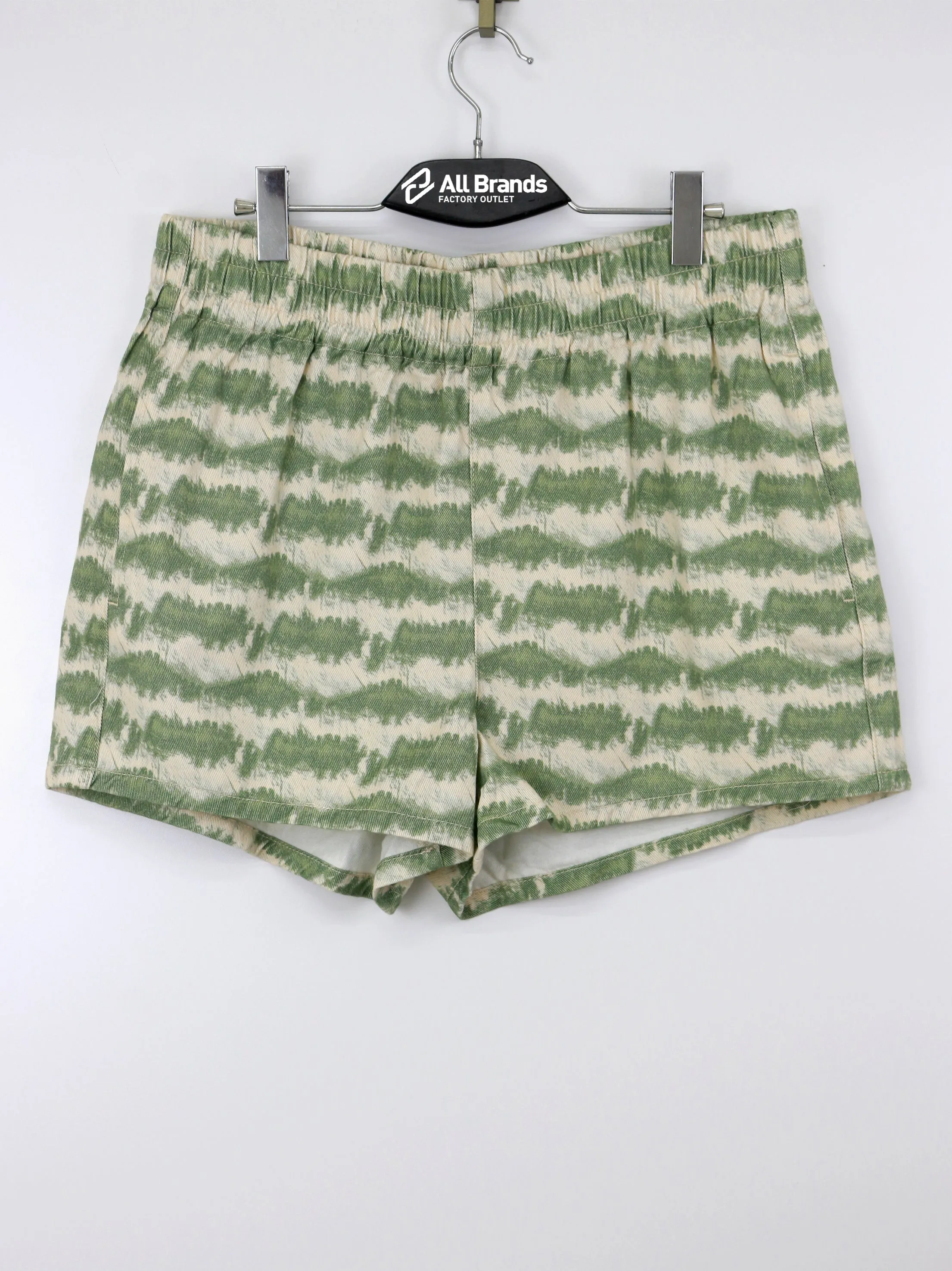 Women's Graphic Printed Mini Short,Green Easy Fit Design