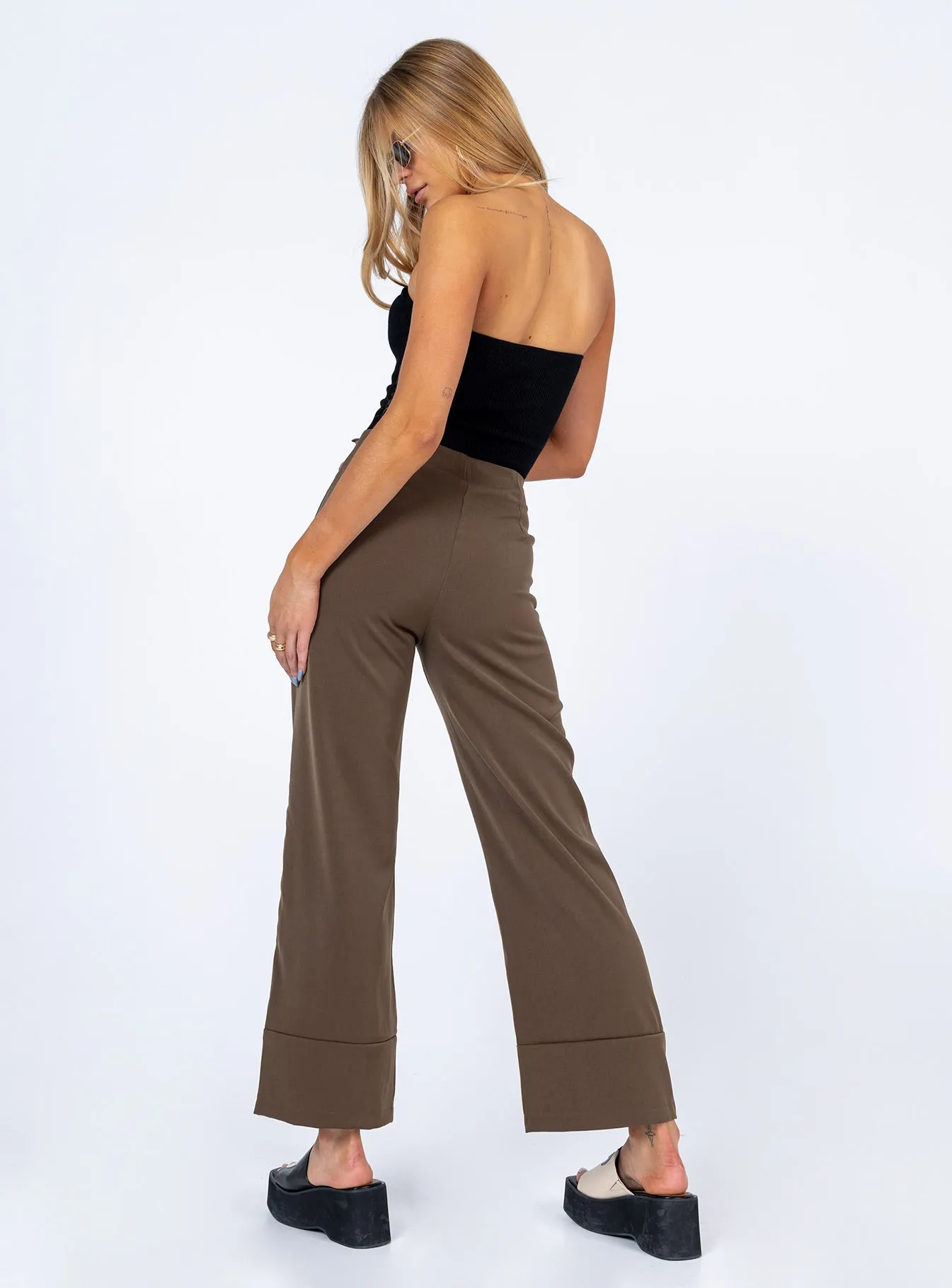 Light Waist Chic Look Euros Pants Brown