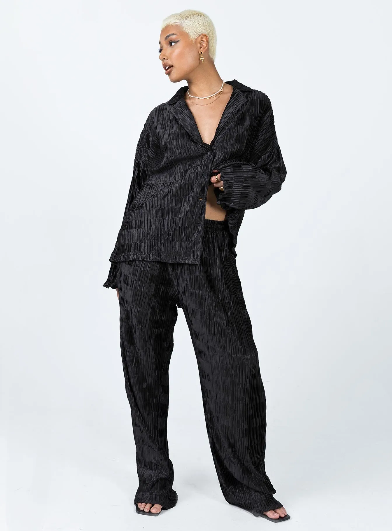 Lila Set Black Quick Comfort Cozy Material