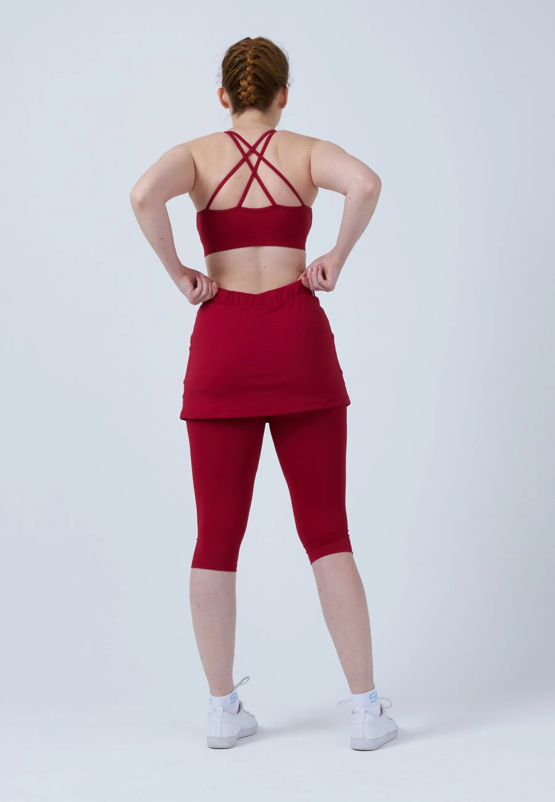 2-in-1 Tennis Skapri, bordeaux red Versatile Fit Travel Ease