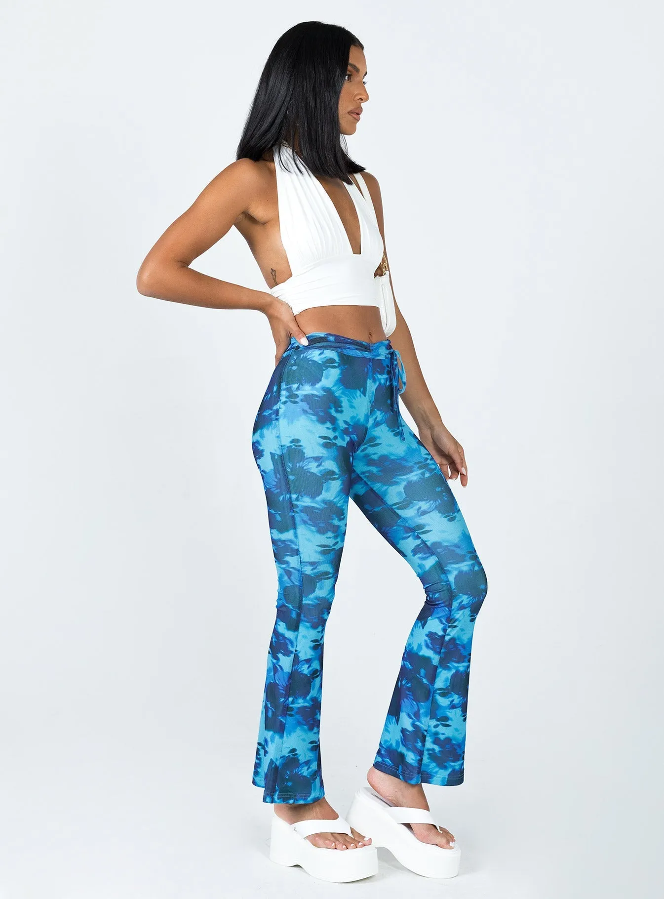 Travel Fit Allen Floral Flare Pants Blue