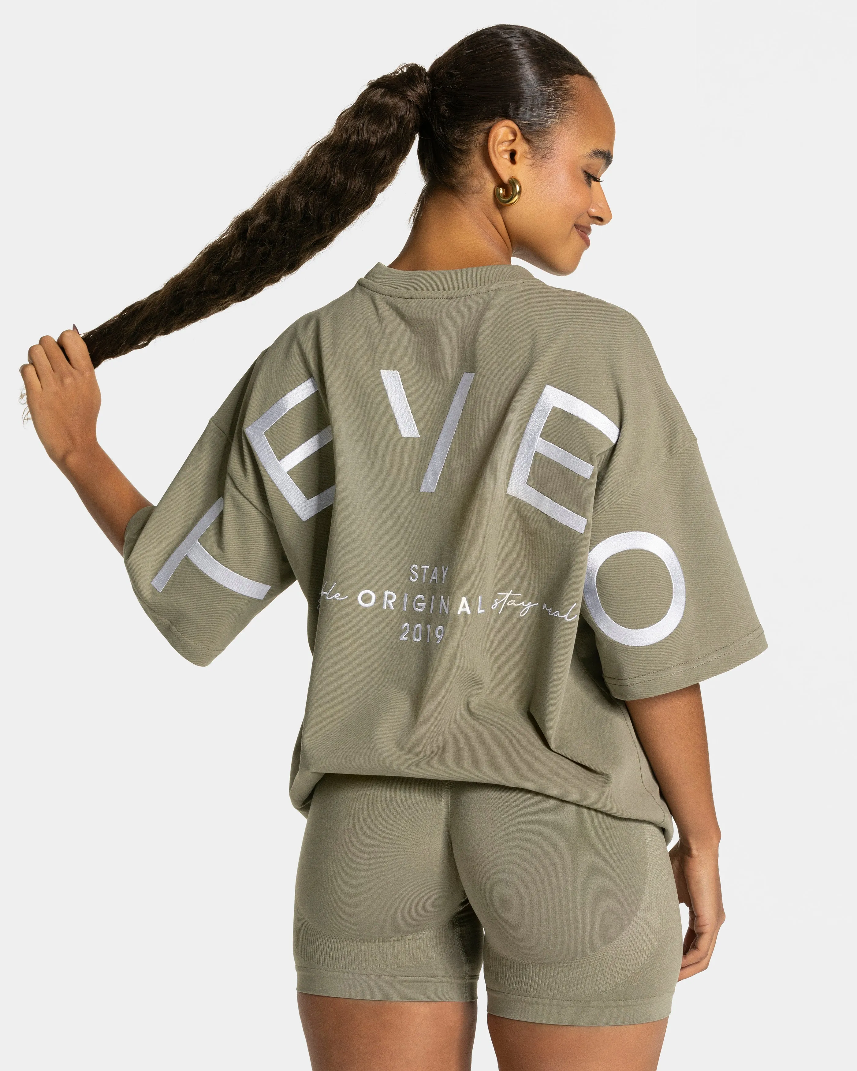 Signature Oversized T-Shirt "Khaki" Essential Comfort Comfortable apparel