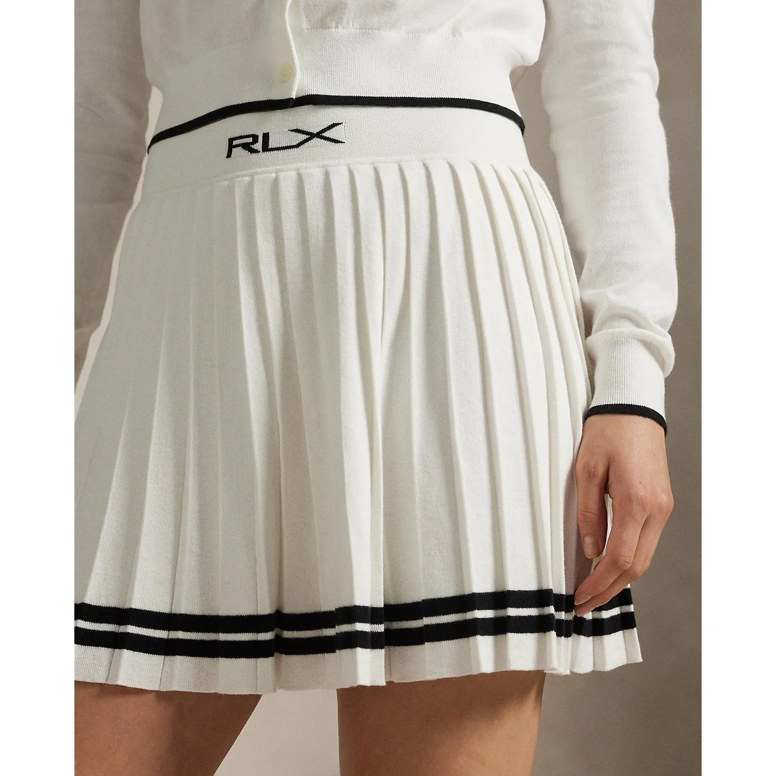 Bold Edge RLX Ralph Lauren Women's Pleated Knit Golf Skirt - White Splash/Polo Black