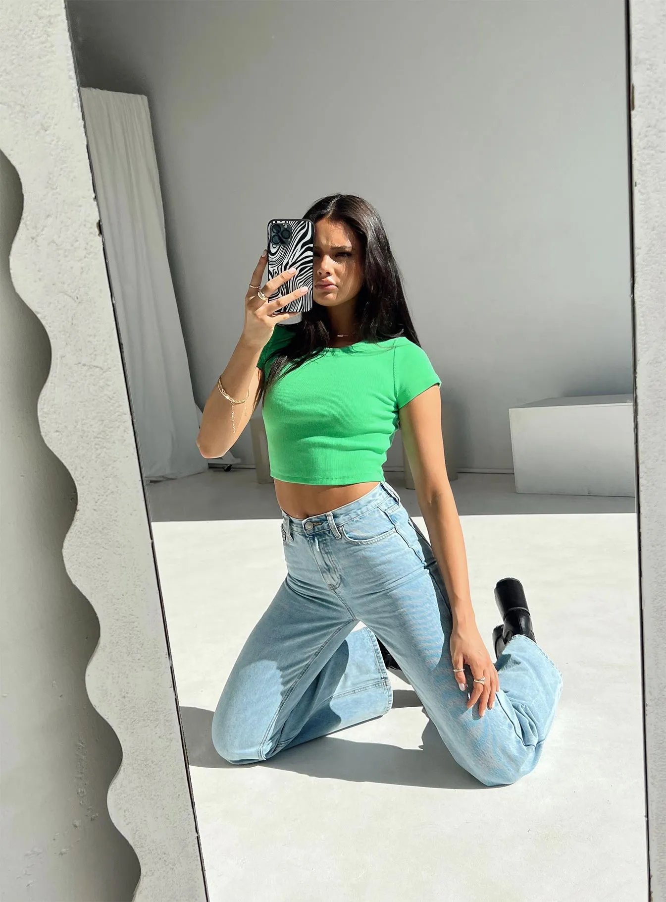 Tagless Design soft look Classic Crop Tee Green
