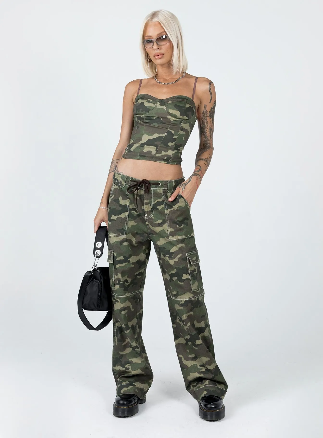 sporty wear Soft Feel Sight Unseen Camo Cargo