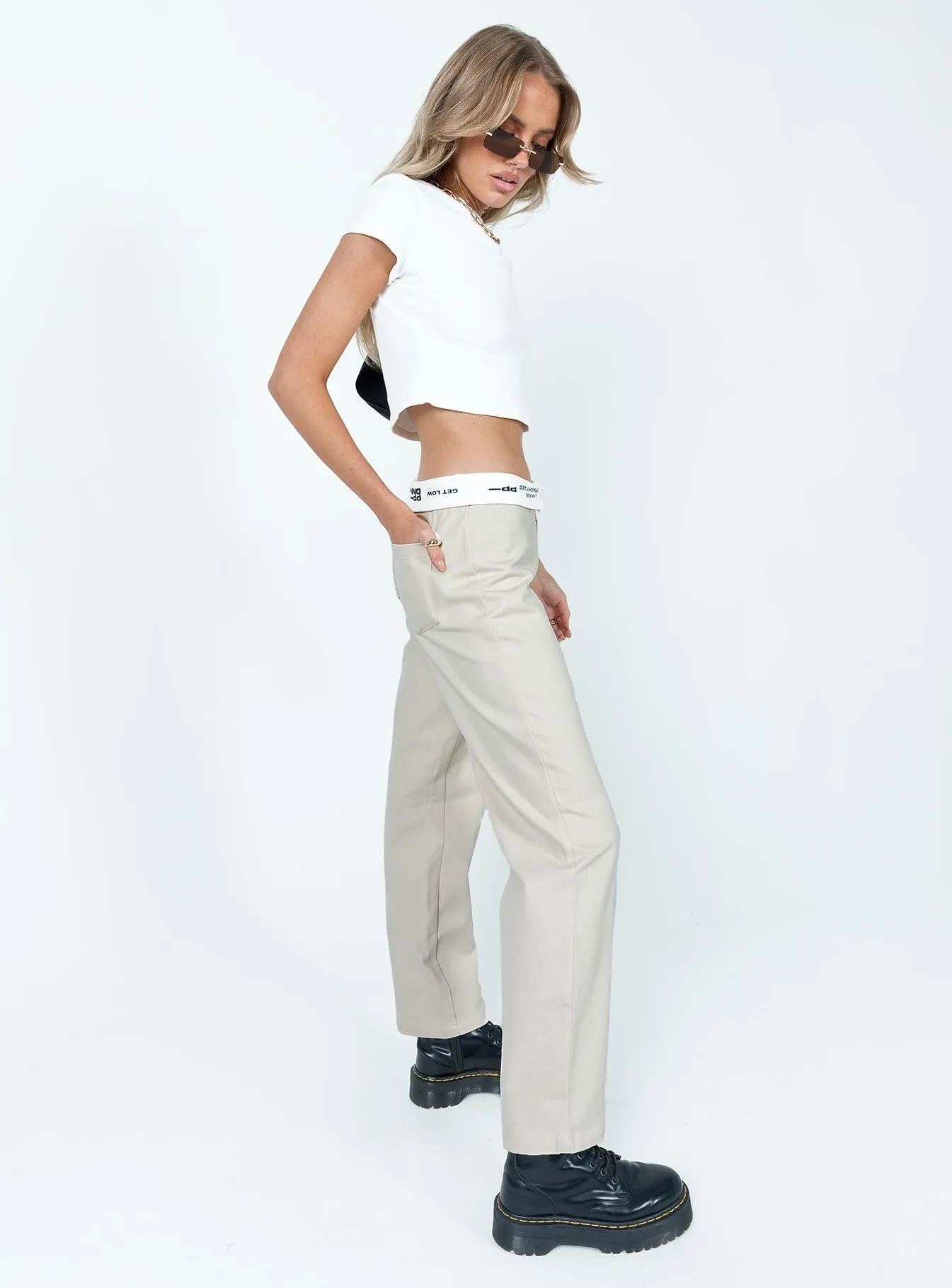 Dava Low Rise Pants Cream Sporty Style