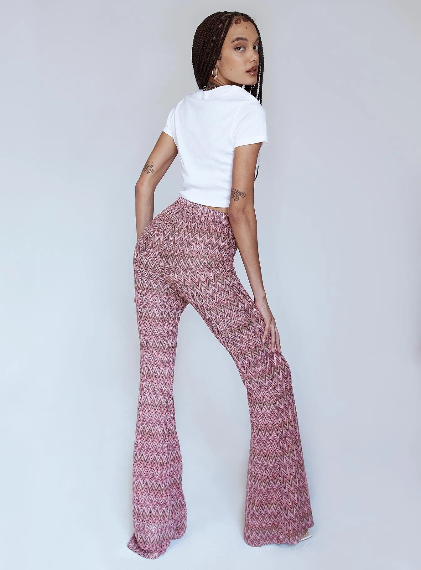 Casual Performance Fit Soft Touch Material Karmen Chevron Knit Flare Pants Pink