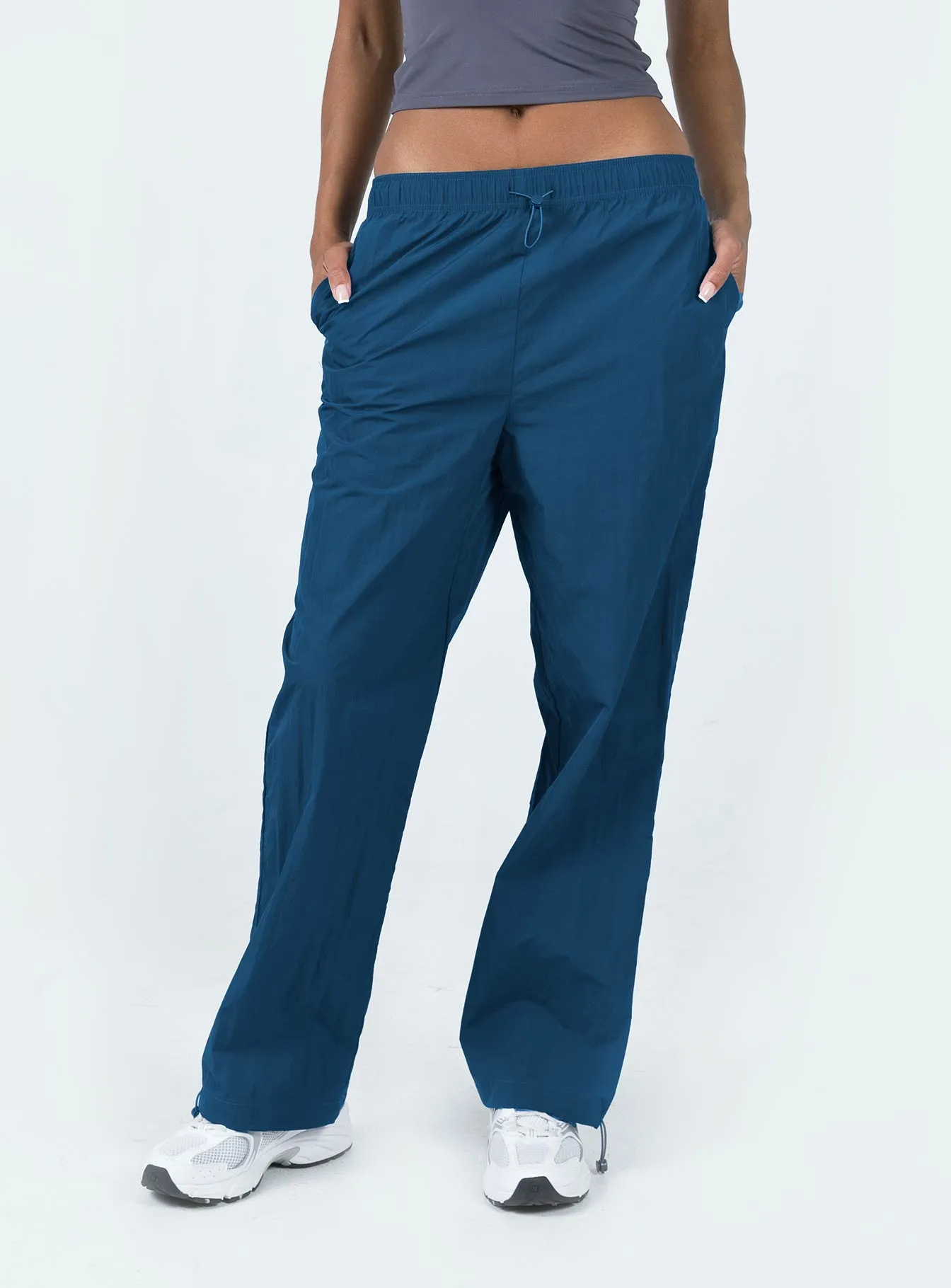 Bonded Seam Technology Sprint To The End Pant Navy