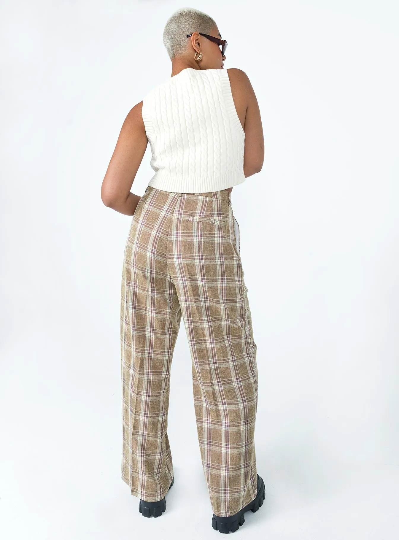 Rugged Fit Functional Design Homebound Pants Brown