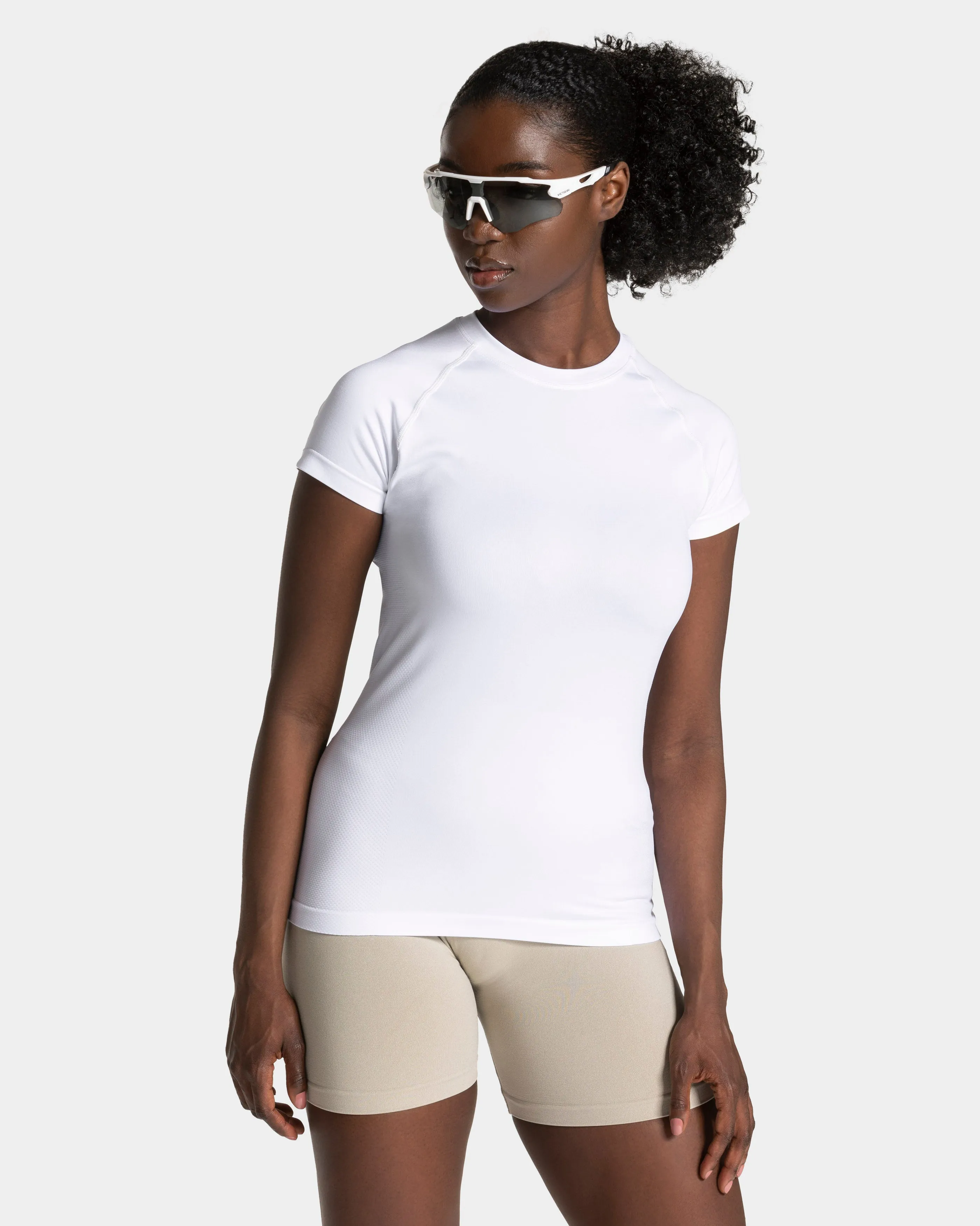 Modern Smart Sporty Comfort Fit Endorphin T-Shirt "Wei?"