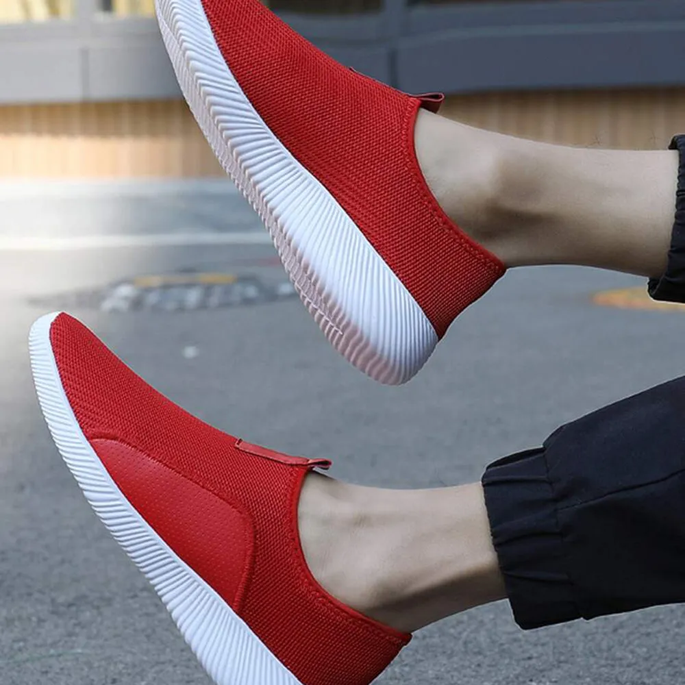Stitch Free Construction Ice Grip Minimalist Slip-On Sport Shoes