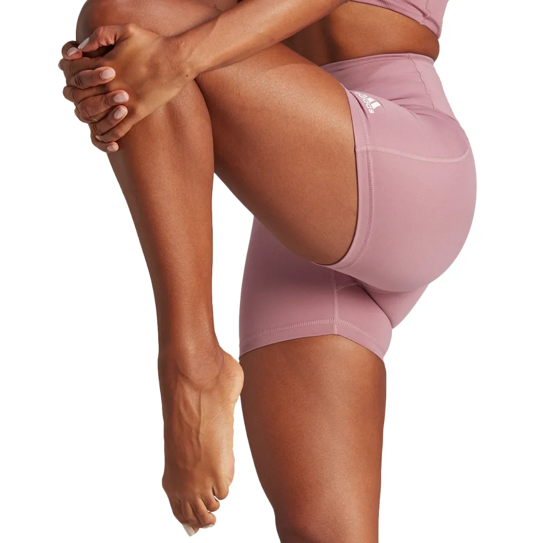 Sporty Look Adidas Yoga Essentials High Waisted Short Tight