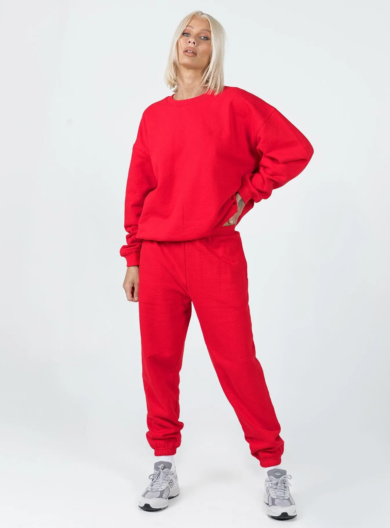 Chill Fit No Wrinkle Meika Track Pants Red