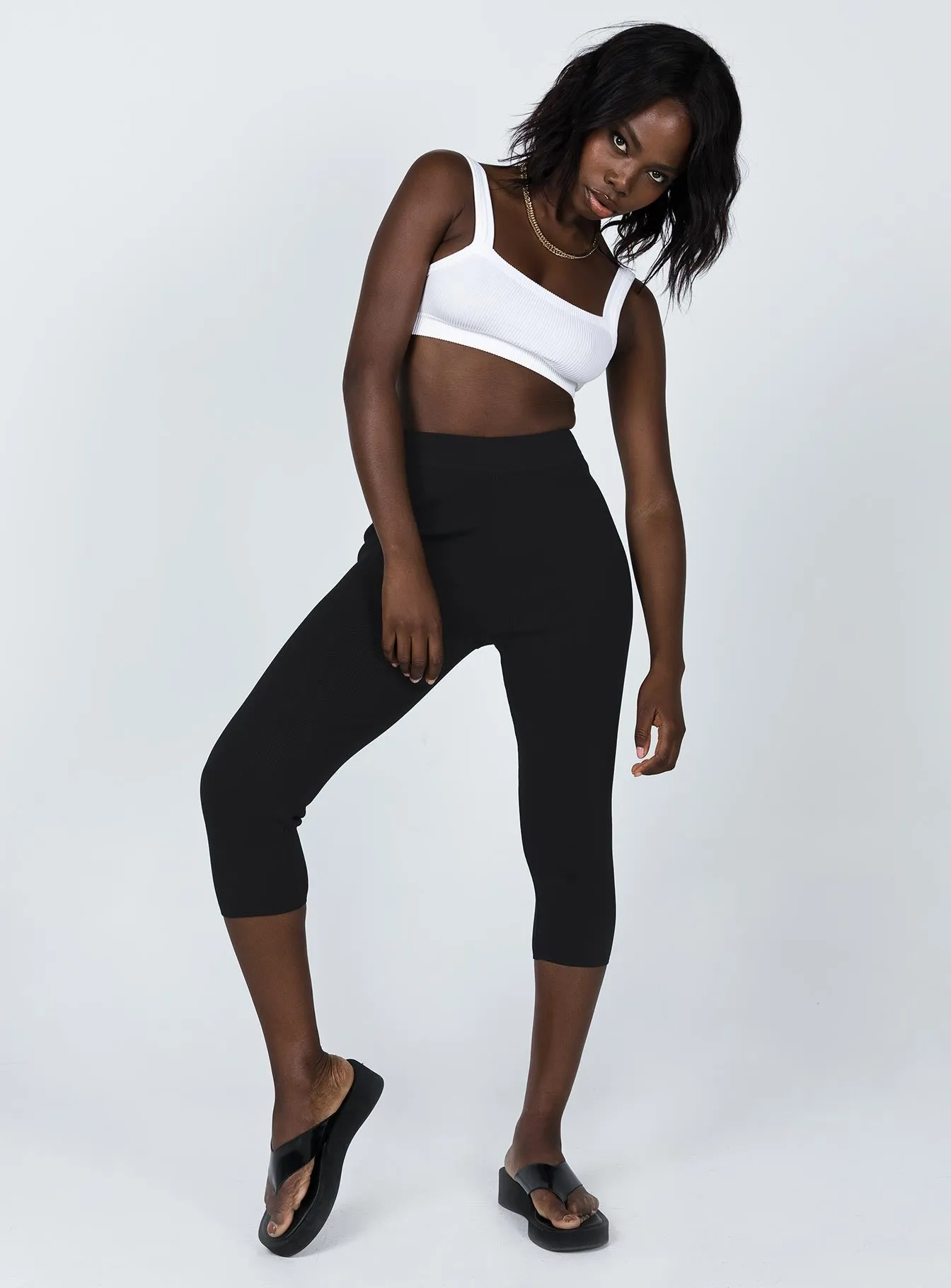 Flattering Style The Highway Capris
