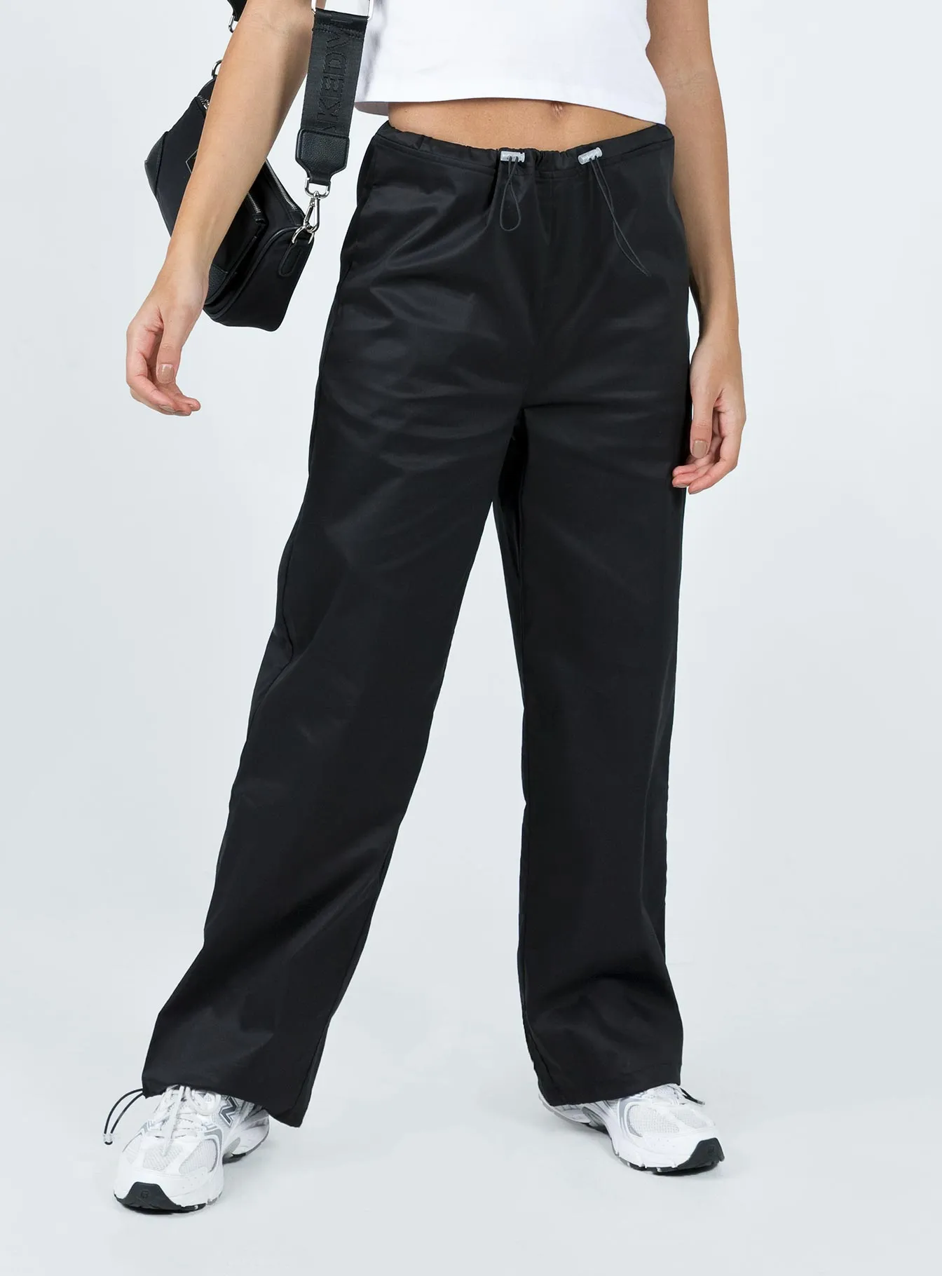 Connels Parachute Pants Black Freedom Motion