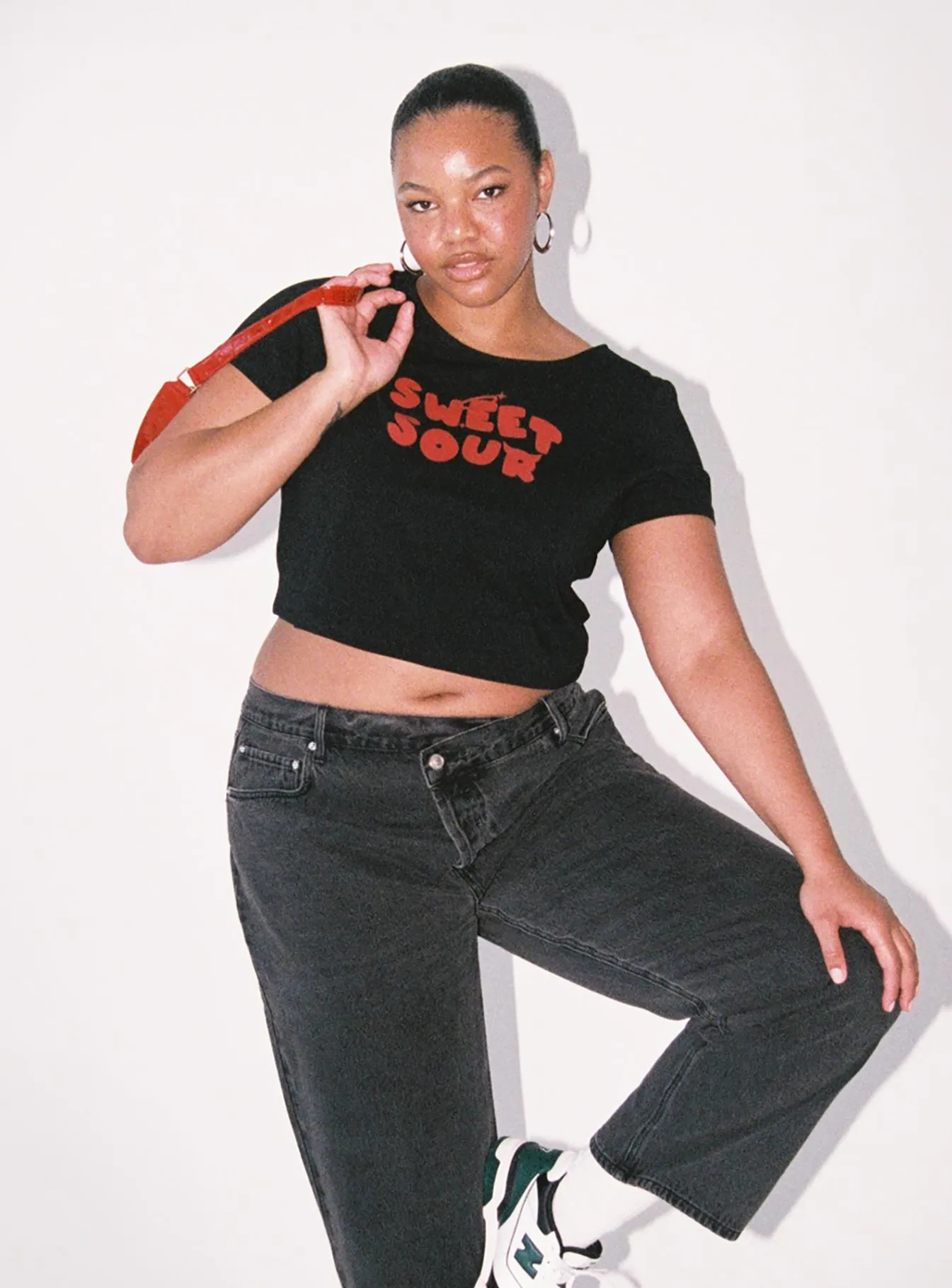 Sweet N Sour Tee Black / Red Curve NonIrritating Fabric Effortless Wear