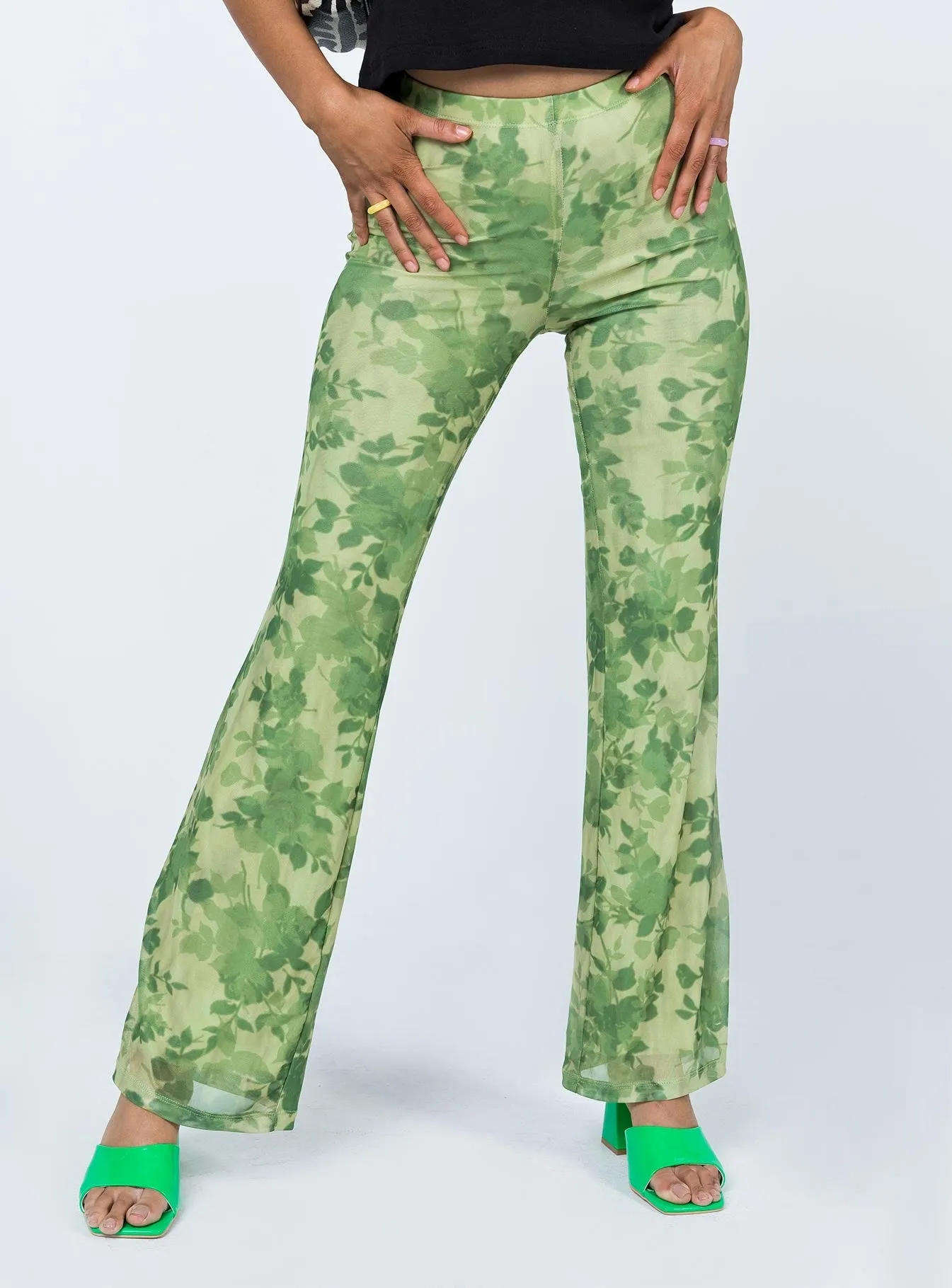 Erasable Logo Patch QuickDryTech Motel Heny Trouser Blurred Floral Green