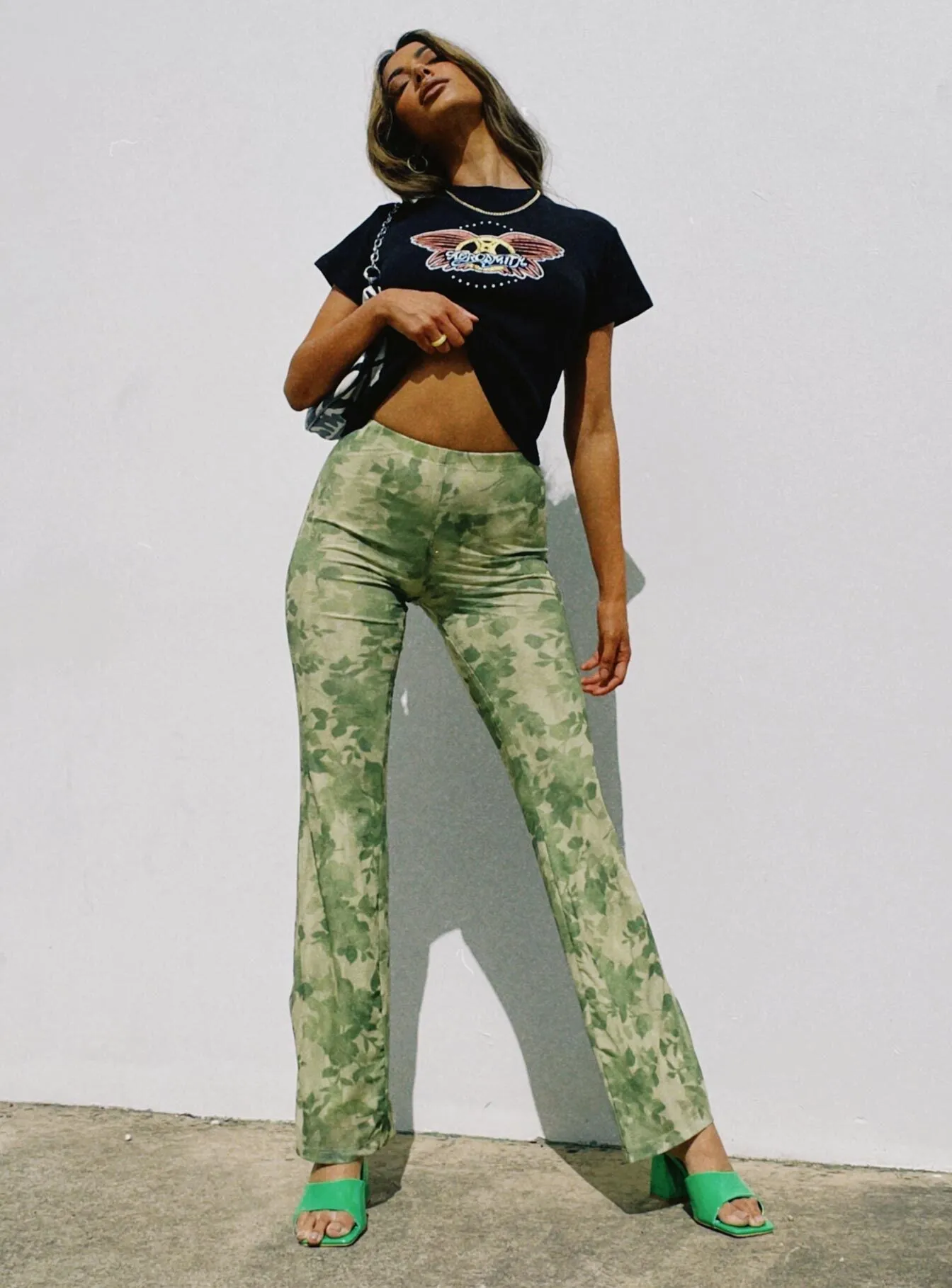 Motel Heny Trouser Blurred Floral Green Chill Comfort Wear