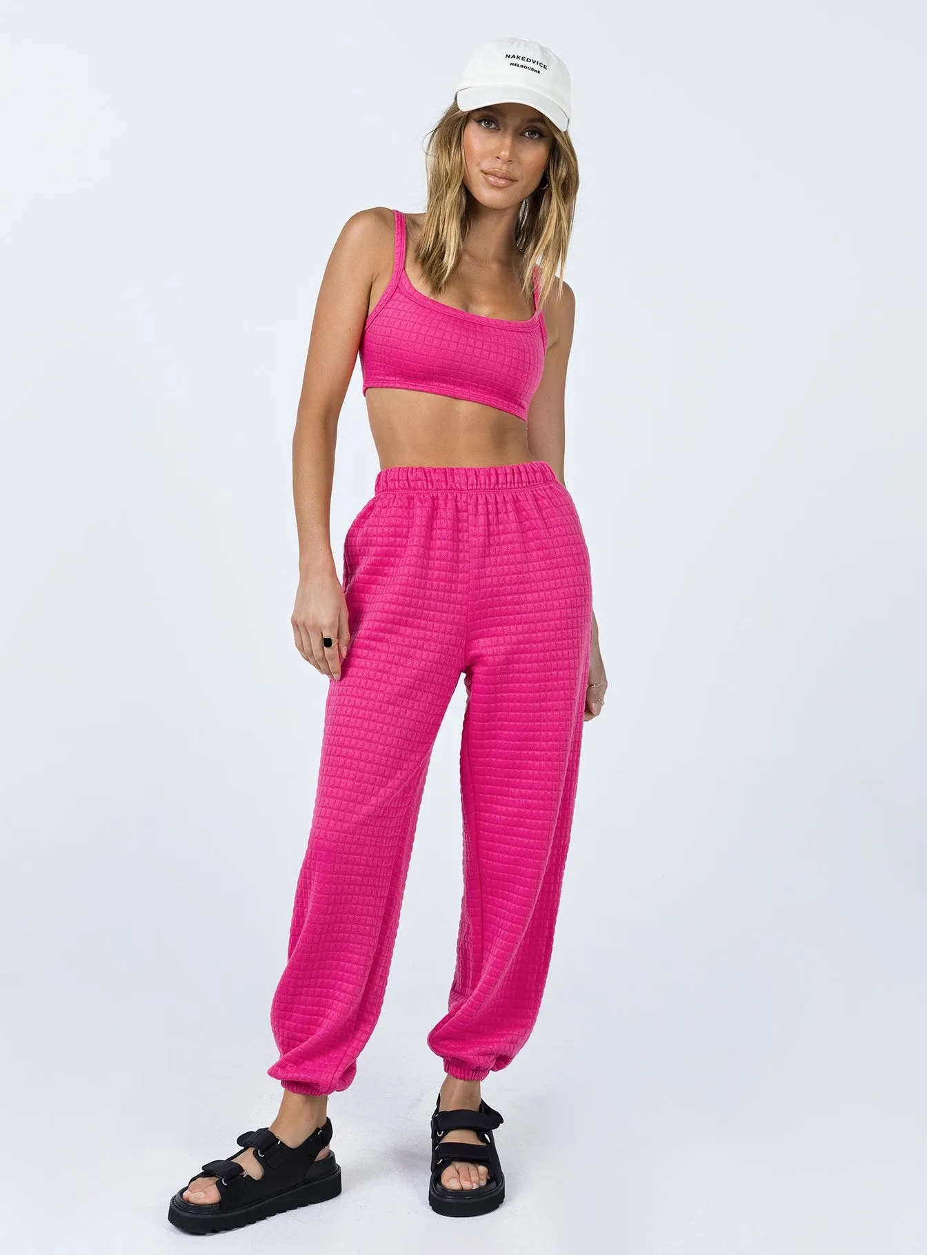 Arabella Set Pink Sleek Waist Minimal Cut