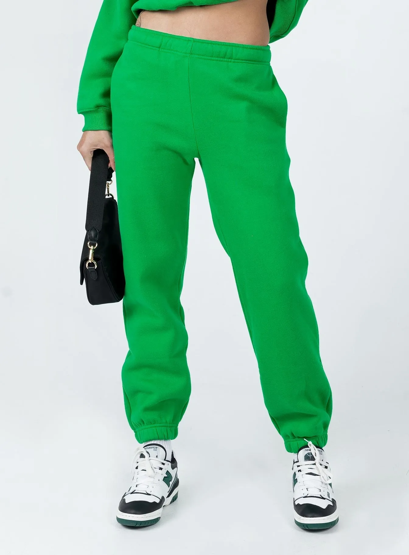 Pheonix Pants Forest Green Wrinkle-Resistant Wardrobe Essential