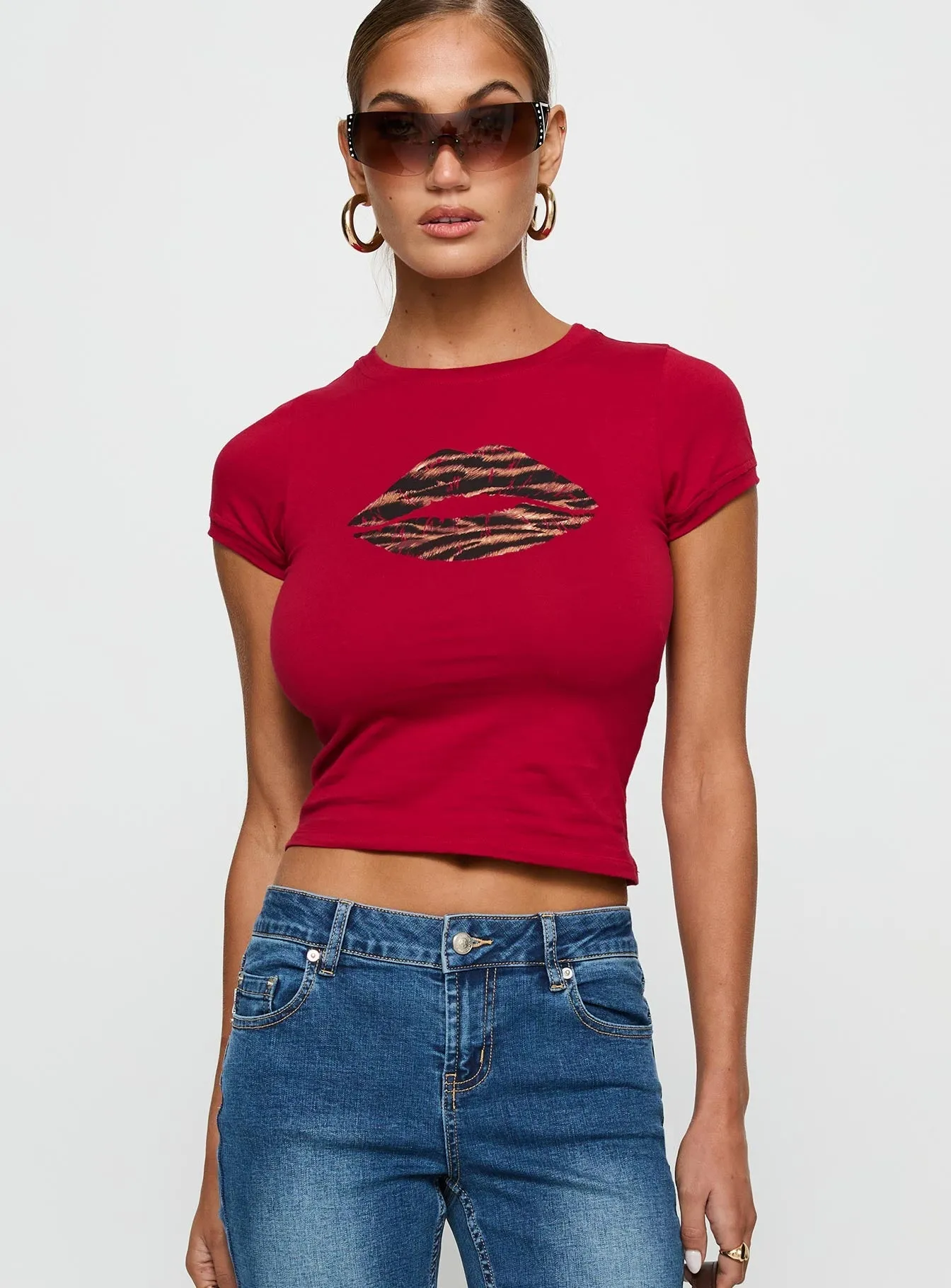 Layered Style Urban Look Sutin Tee Red