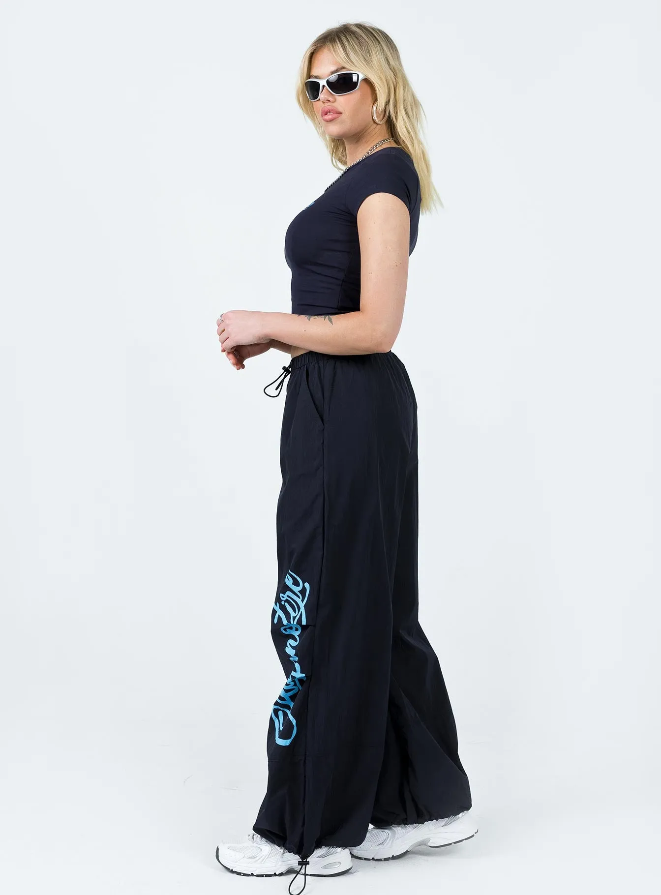 Feminine Cut Hypnotize Parachute Pants Navy