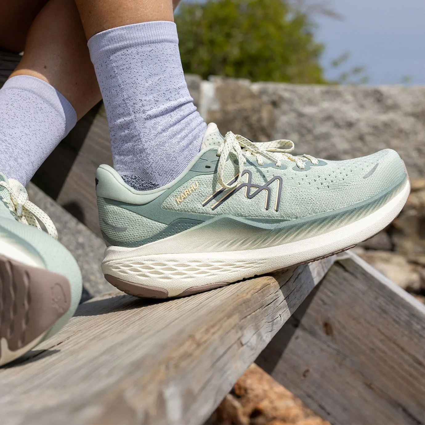 Morning Walk Classic Chic WOMEN'S MESTARI RUN 1.5 HIVO - SEA FOAM / EXCALIBUR