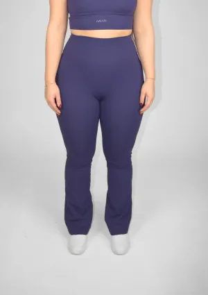 Stretch Fit Outdoor Lover Flared Leggings - Dark Violet