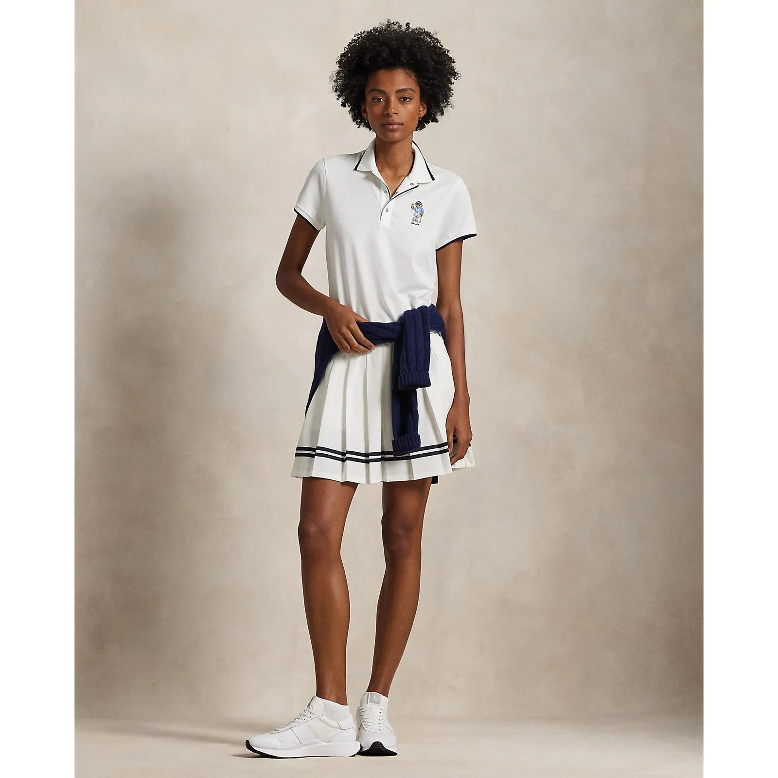 Contrast Stitching RLX Ralph Lauren Women's 4-Way Stretch Pleated Golf Skort - Ceramic White/Navy