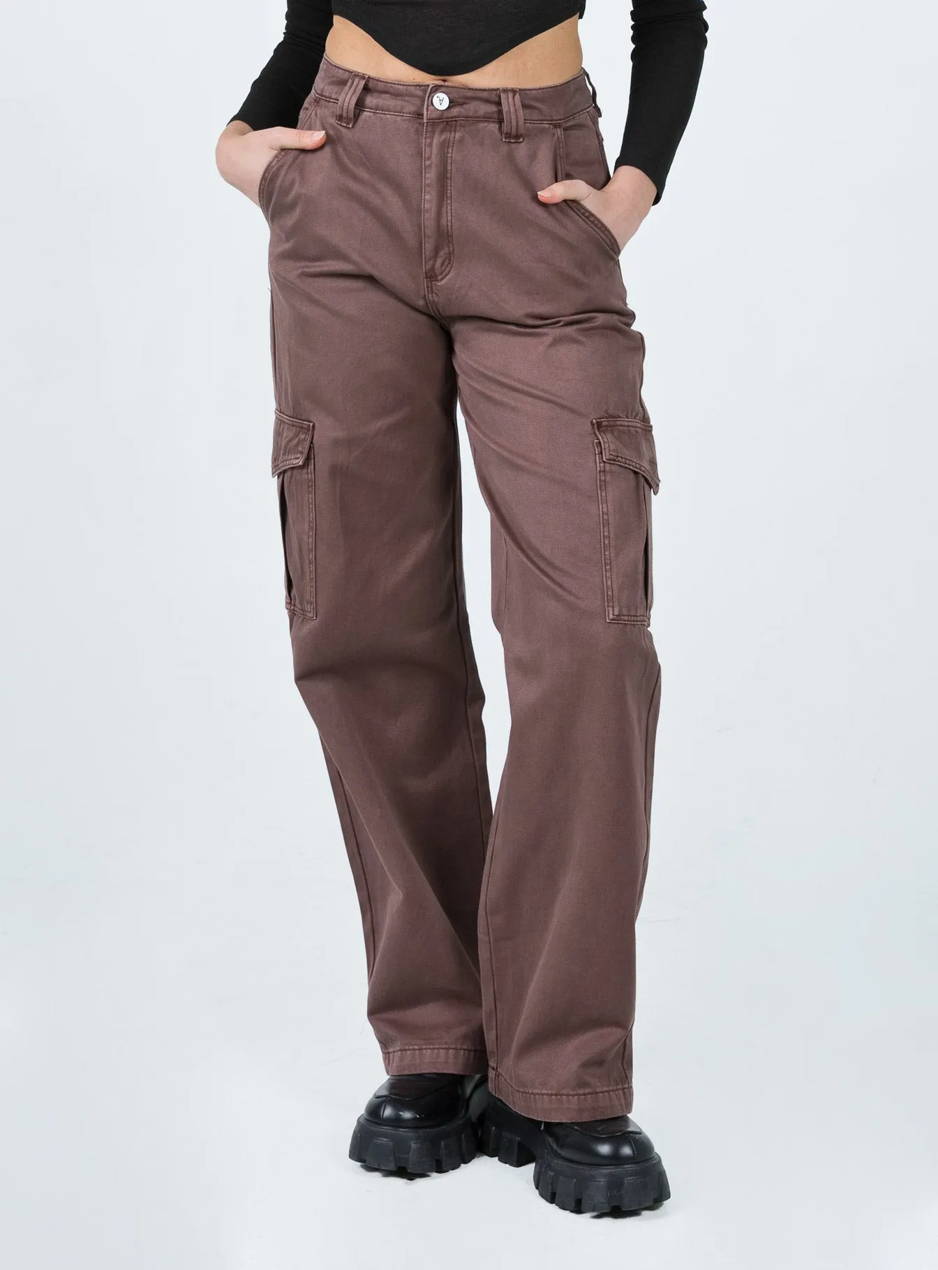 Abrand 94 High & Wide Cargo Cocoa ErgonomicArticulatedDesign BreathableMaterial