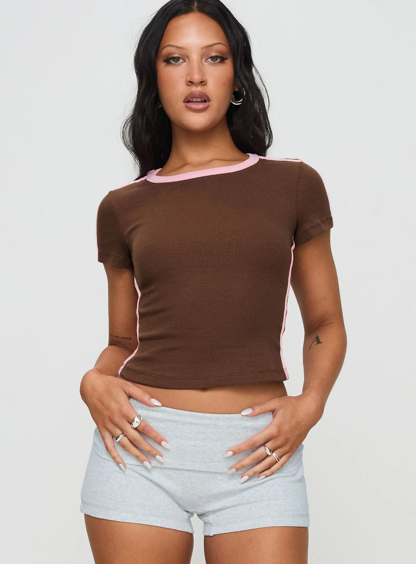 Baseline Scoop Rib Tee Brown / Pink Casual Comfort Layer Cozy And Stylish