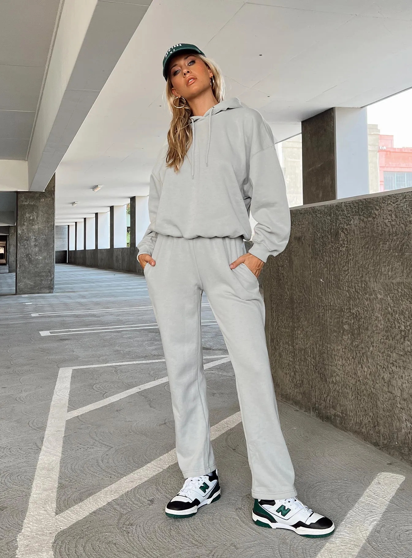 Casual Performance Fit All Season Fit Arya Straight Leg Track Pants Grey