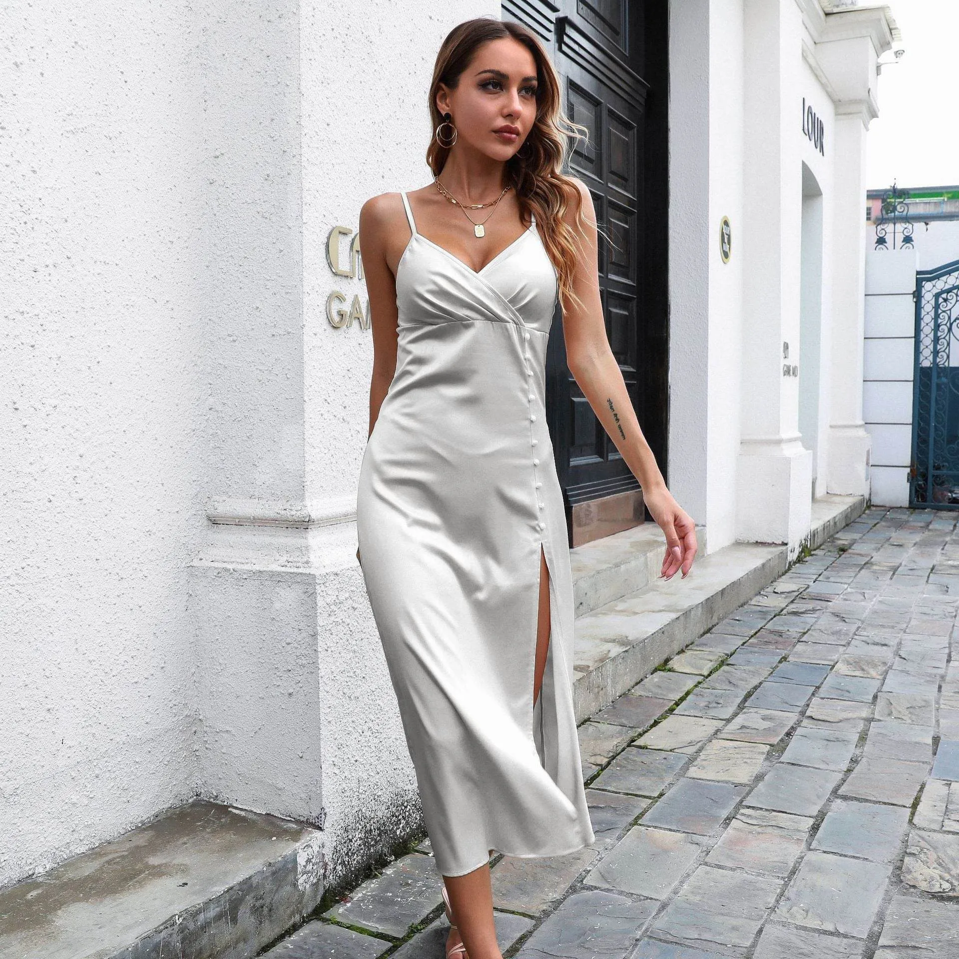Glam Feel Polished Appearance Women's Breasted Satin silk V-neck Spaghetti strap Backless Midi Dress cocktail split dress