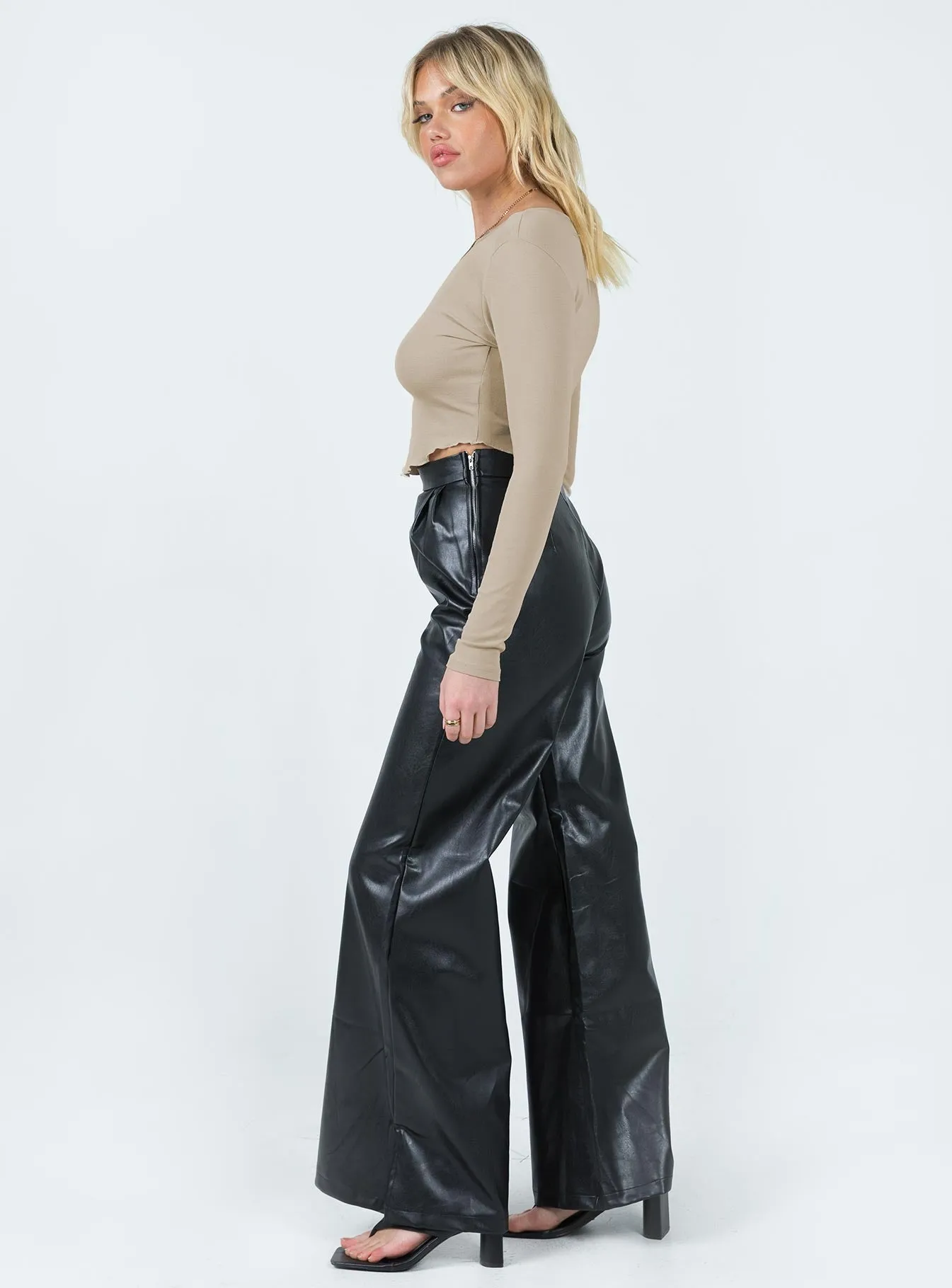 Angelica Pu Wide Leg Pants Black Trendy Look Water Resistant