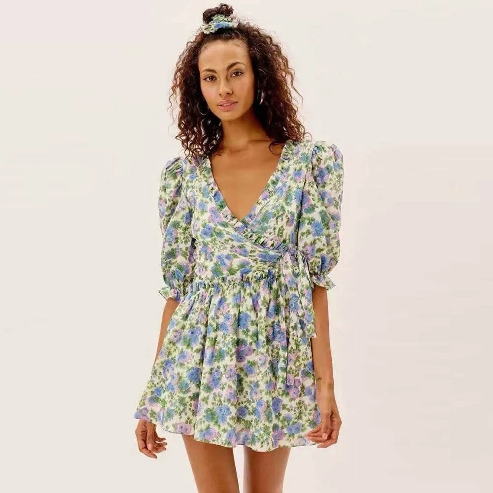 Women Summer Green Floral Chiffon Dresses Holiday Puff Short Sleeve V-Neck Back Lace Up Design Wrap One Piece Dress Minimal Design