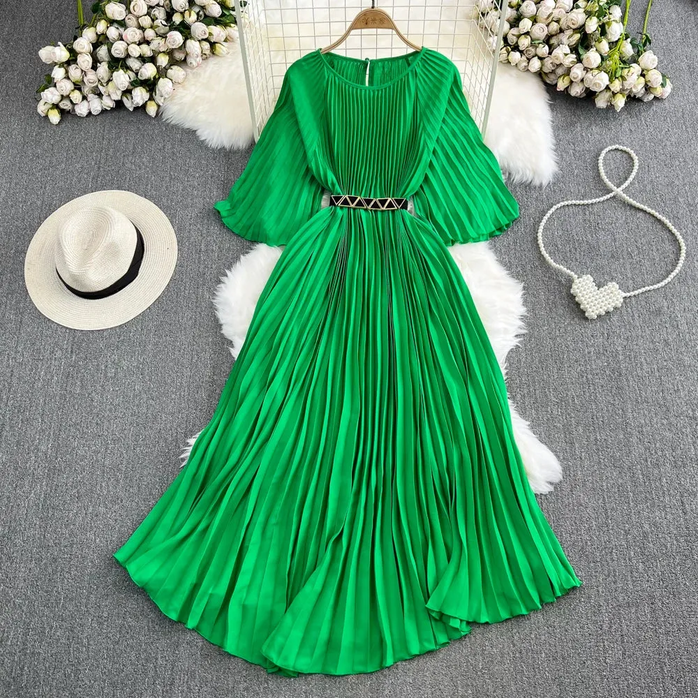 luxurious style, long sleeved round neck with waistband and slim A-line pleated dress, light and mature style, large swing, long Fresh Form