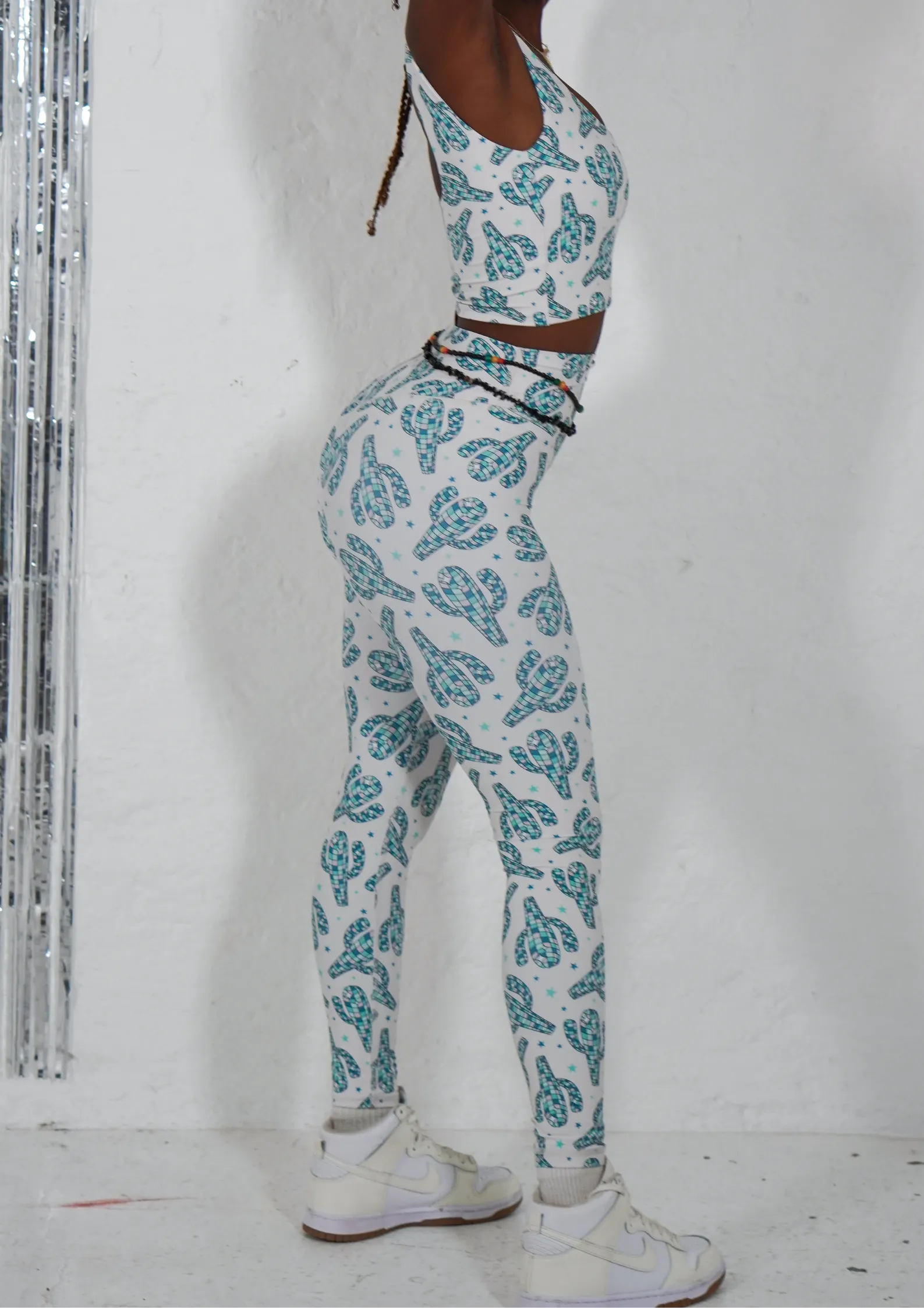 Disco Cactus V-Booty Leggings Performance Comfort Beginner Level Quick Dry
