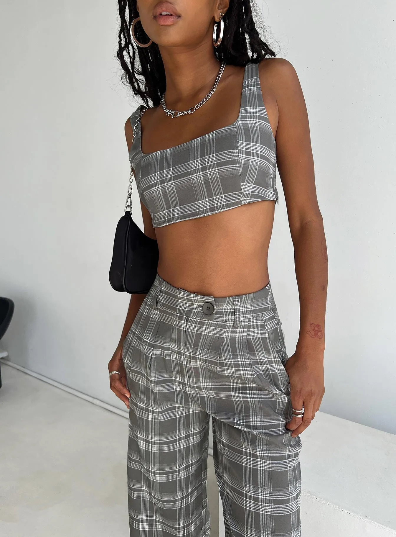 Huxley Set Grey Check Flexible Movement Sporty Stretch Fit