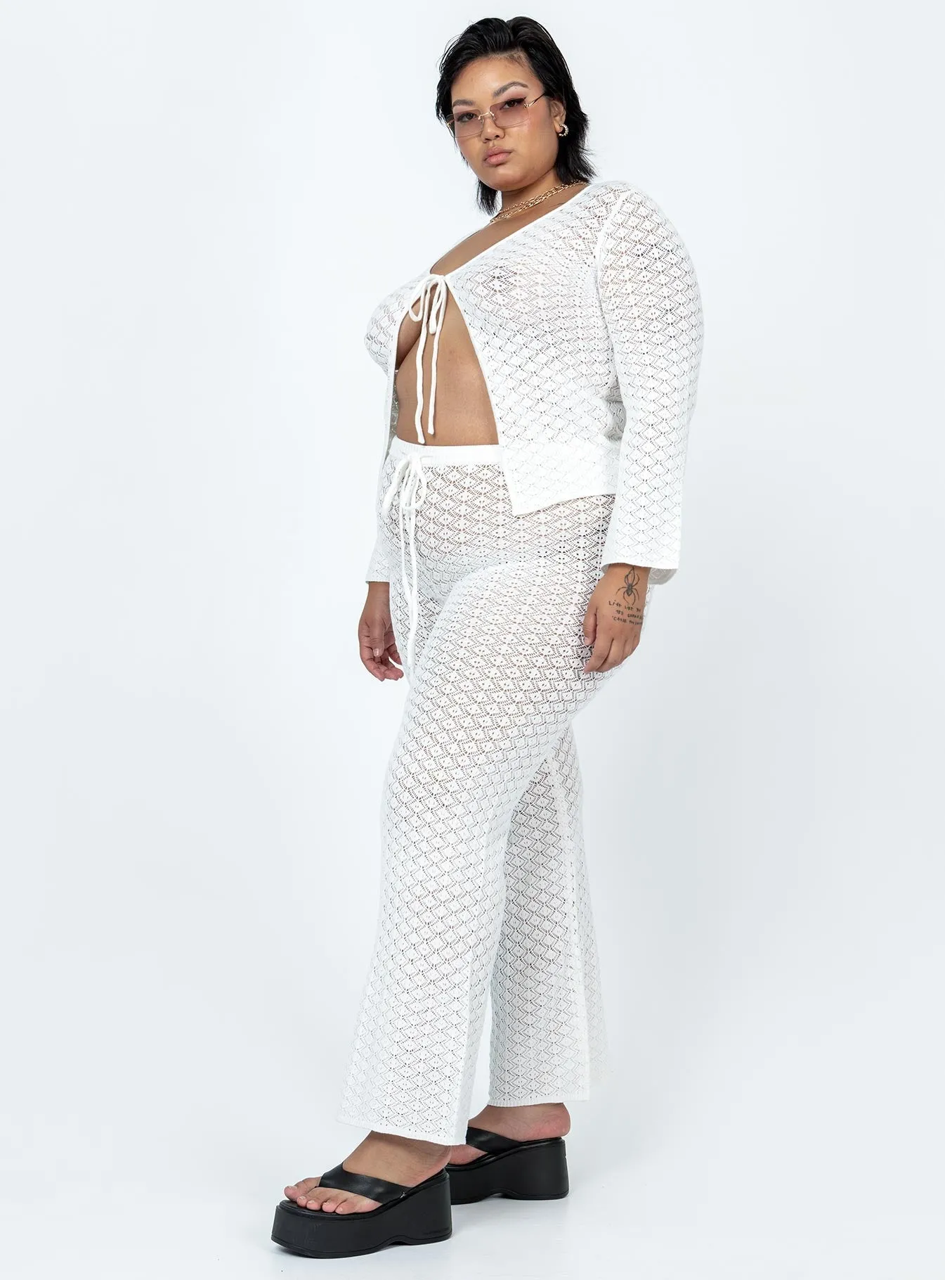 Sporty Touch ExpandableSidePanels Wild & Free Crochet Pants Curve White