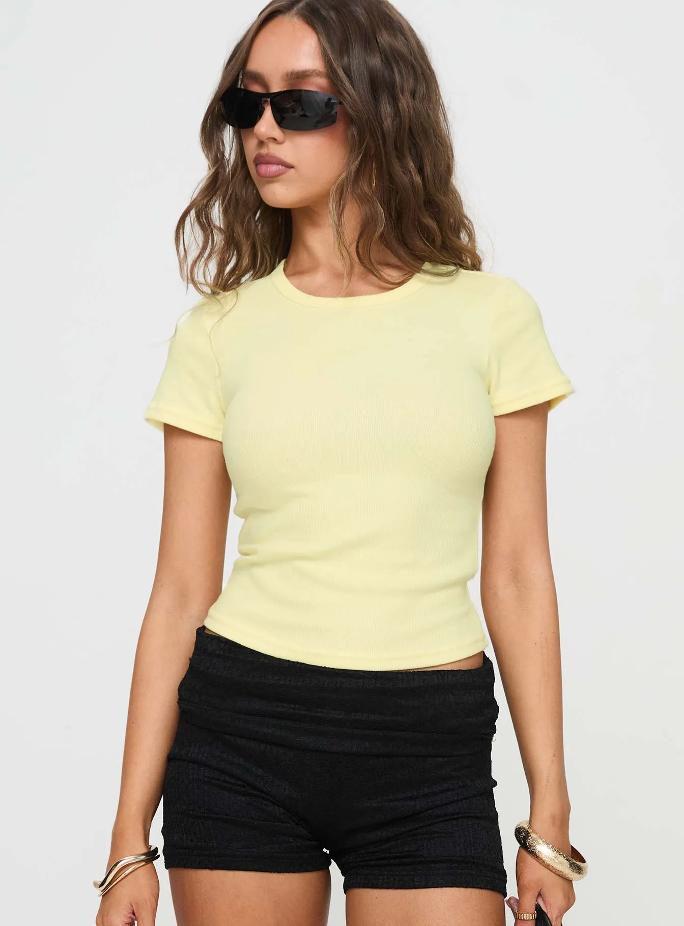 Everyday Chic Sporty Top Baseline Scoop Rib Tee Yellow