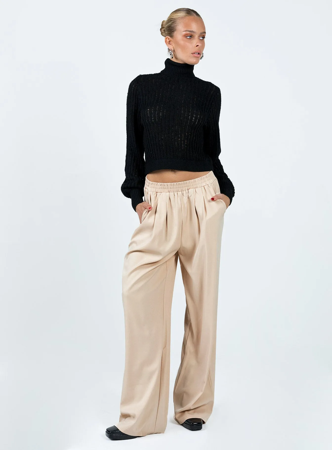 Wexler Pants Cream Essential Wearable