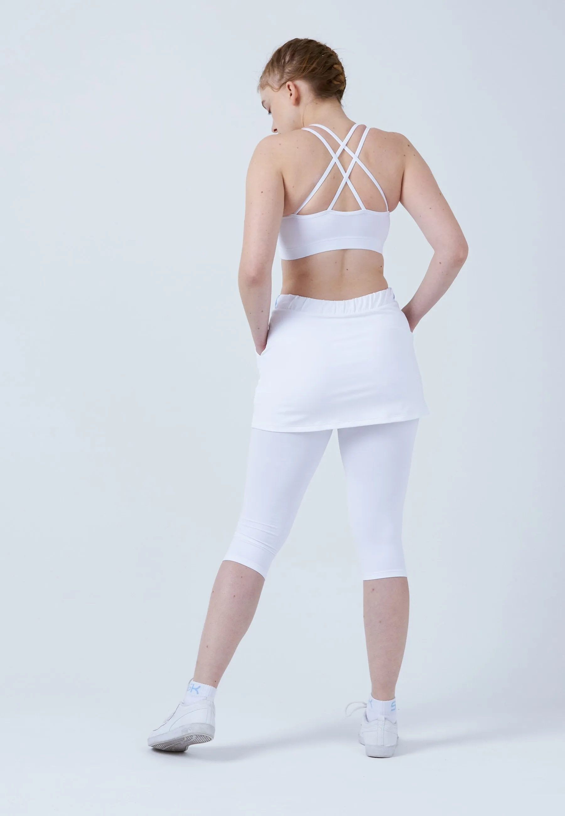 2-in-1 Tennis Skapri, white Subtle Details